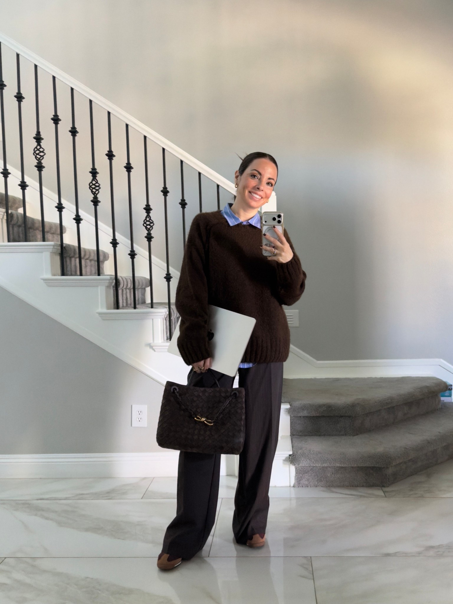 OOTD 🤎

Shoes 20% OFF
Button shirt 60% OFF

#LTKmomlife #LTKSaleAlert #LTKWorkwear