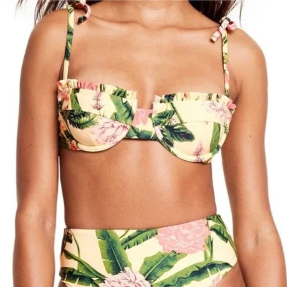 NEW NWT AGUA BENDITA x Target Peony Botanical Print Underwire Bikini Top size M | Poshmark