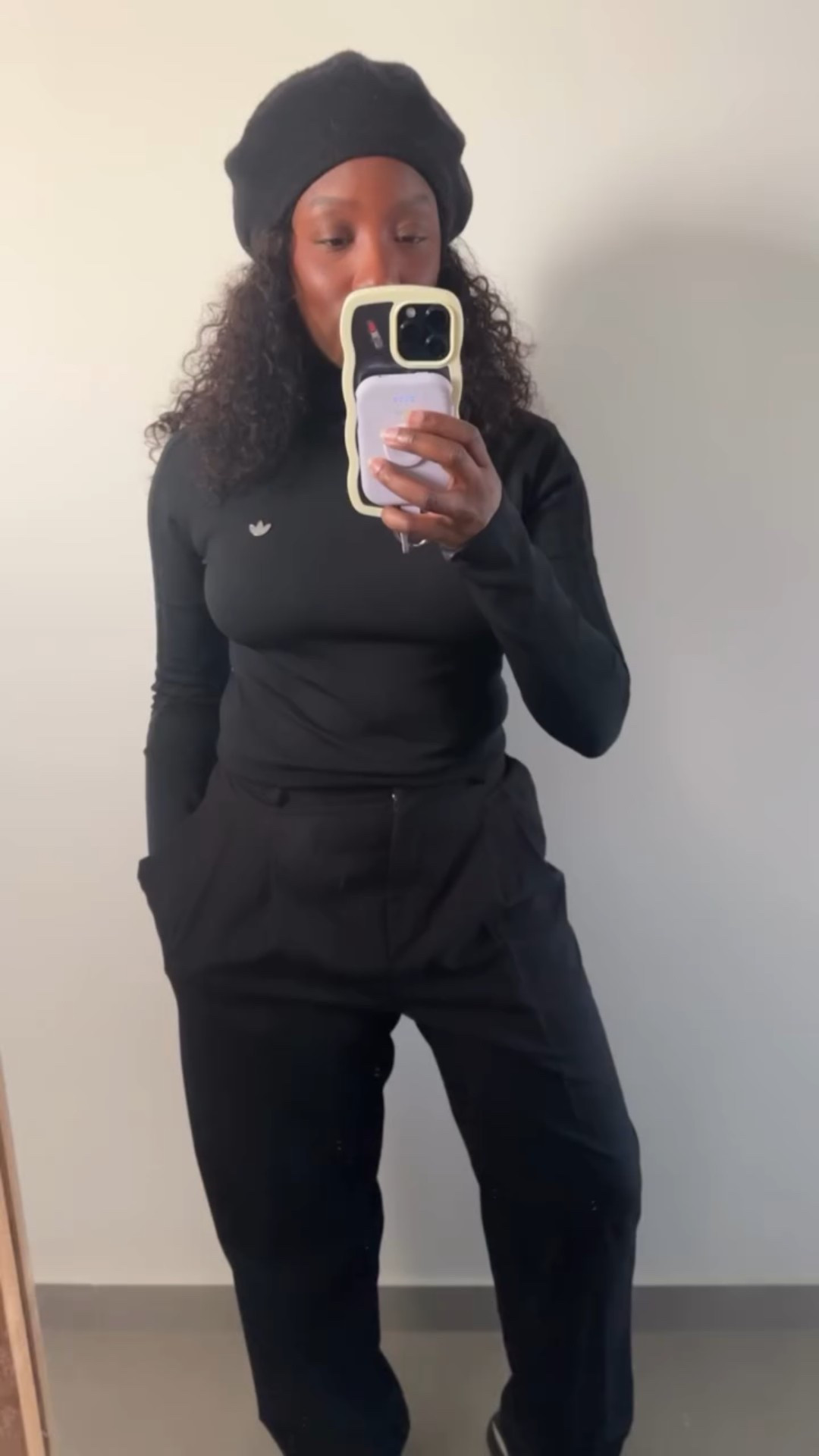 Et une nouvelle pièce dans ma collection @adidasfr , ce petit pull en paille avec une cagoule intégrée 

#LTKeurope #LTKstyletip #LTKfrance
