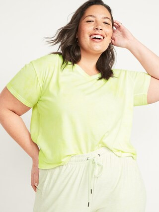 Loose Tie-Dyed V-Neck Plus-Size Crop Tee | Old Navy (US)