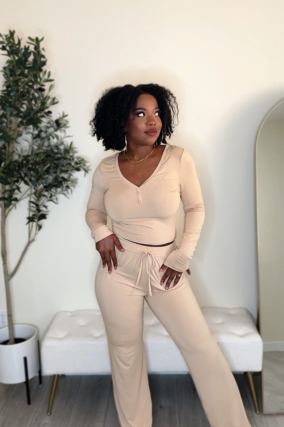 Comfiest lounge set I’m wearing a medium! 

#LTKStyleTip #LTKVideo #LTKFindsUnder50