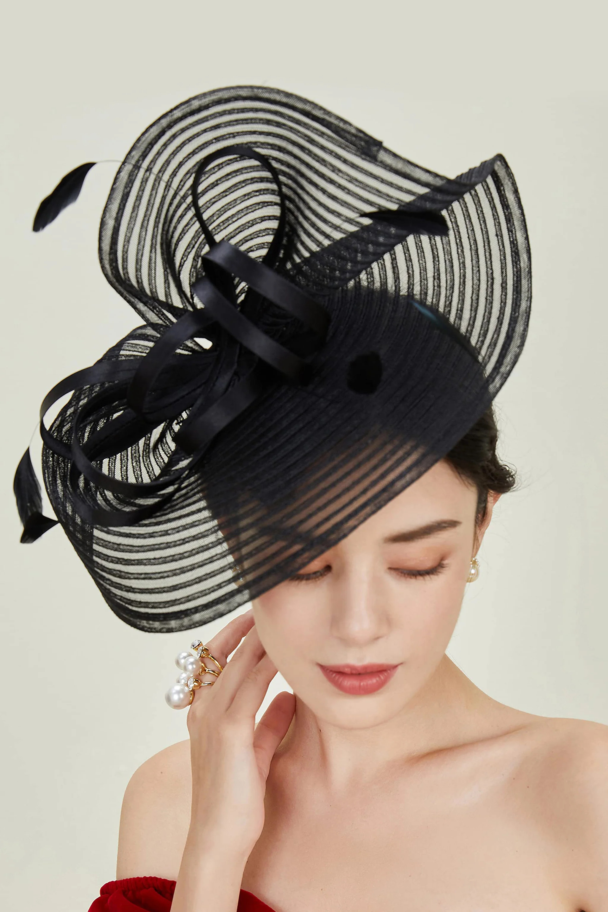 Shop Fascinator Hat - Tea Party Fascinator | BABEYOND | BABEYOND
