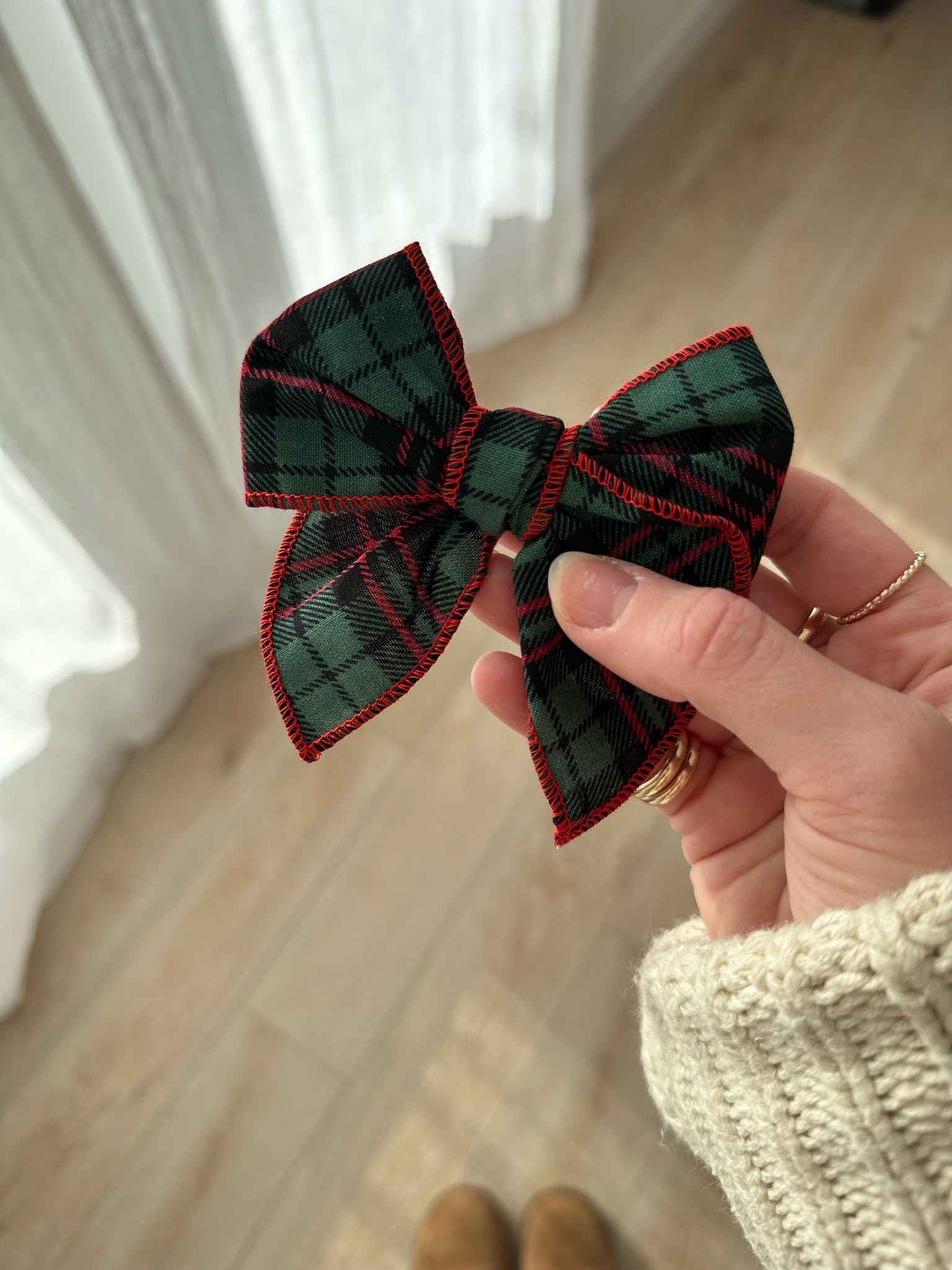 the sweetest handmade Christmas bow clip for my daughter! 

#etsy #christmasplaid #babybow 

#LTKHoliday #LTKbaby #LTKSeasonal