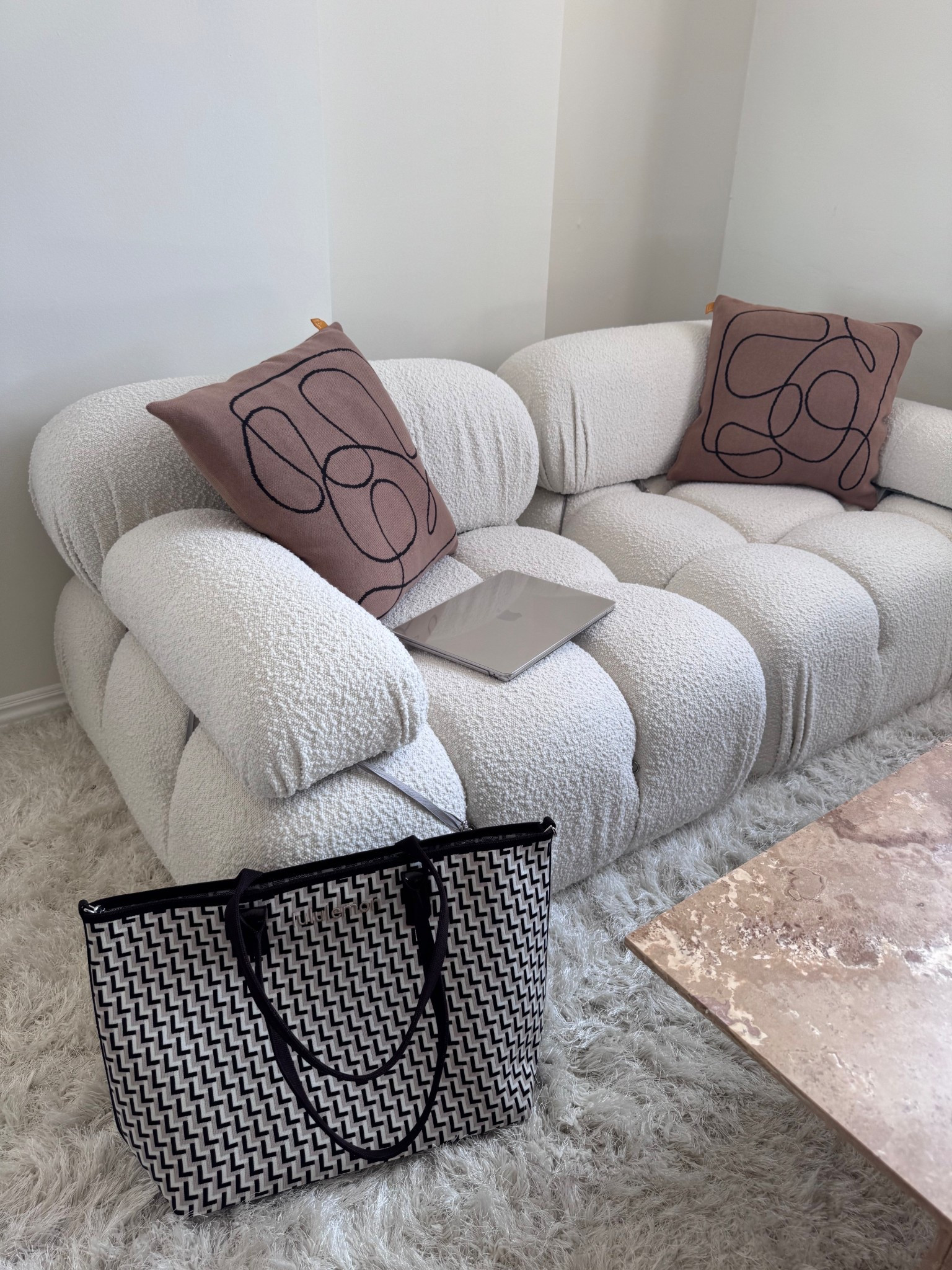 She is 100% my fall bag. I love her  

#LTKActive #LTKSeasonal #LTKItBag