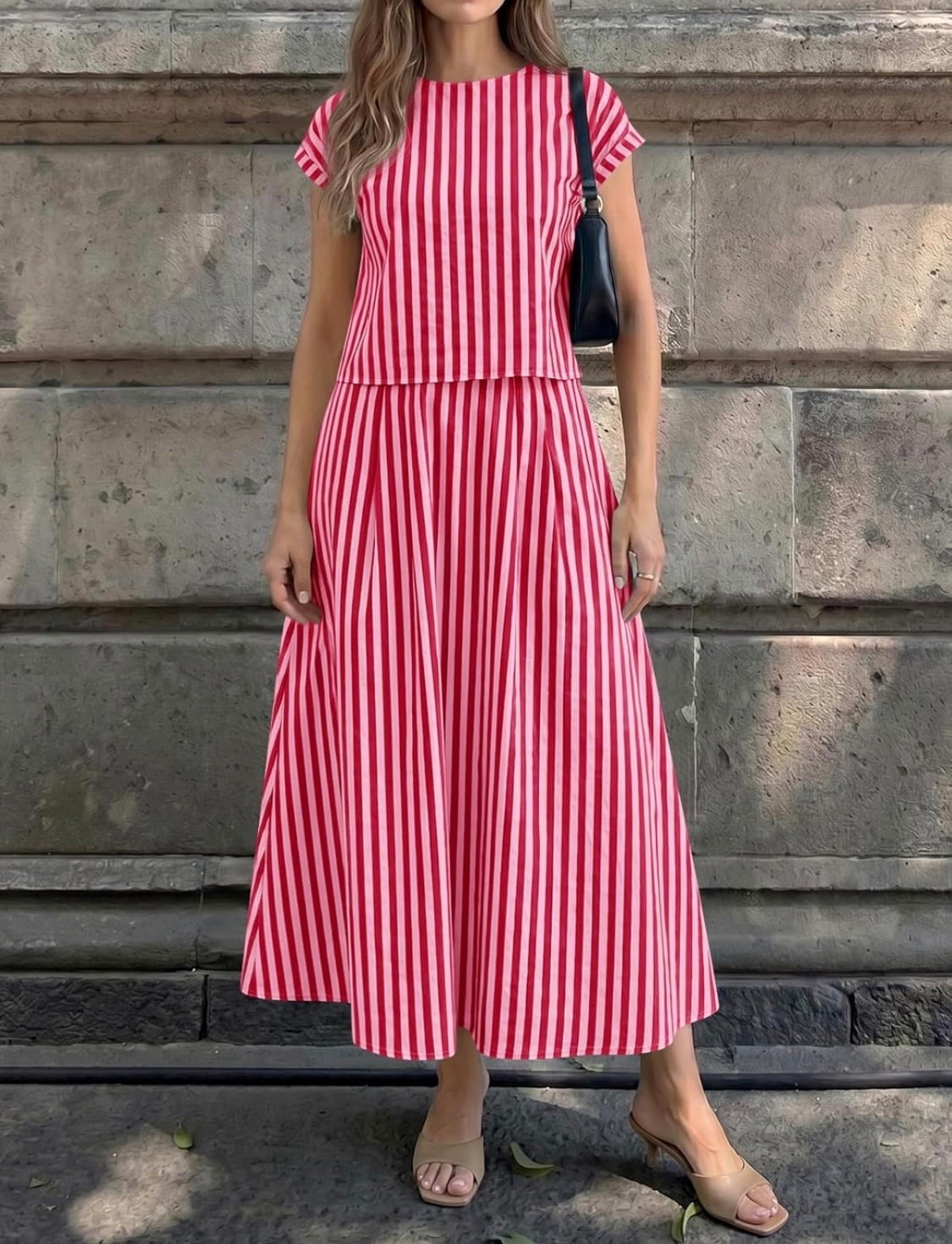 Two piece set on deal 🎉

#LTKootd #LTKMidsize #LTKSaleAlert