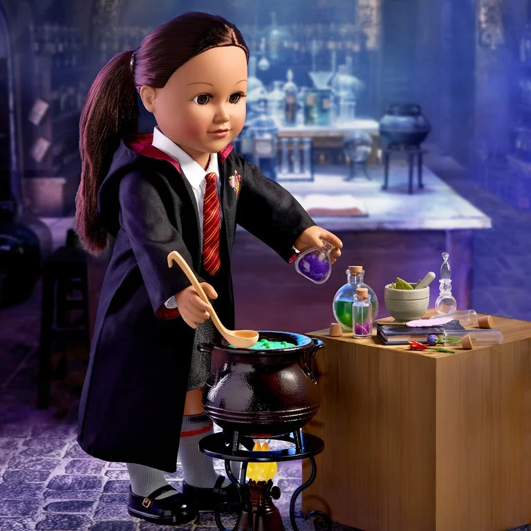 Harry Potter ™ Hogwarts ™ Potions Class Accessories with Cauldron for 18-inch Dolls Toys Kids... | Walmart (US)