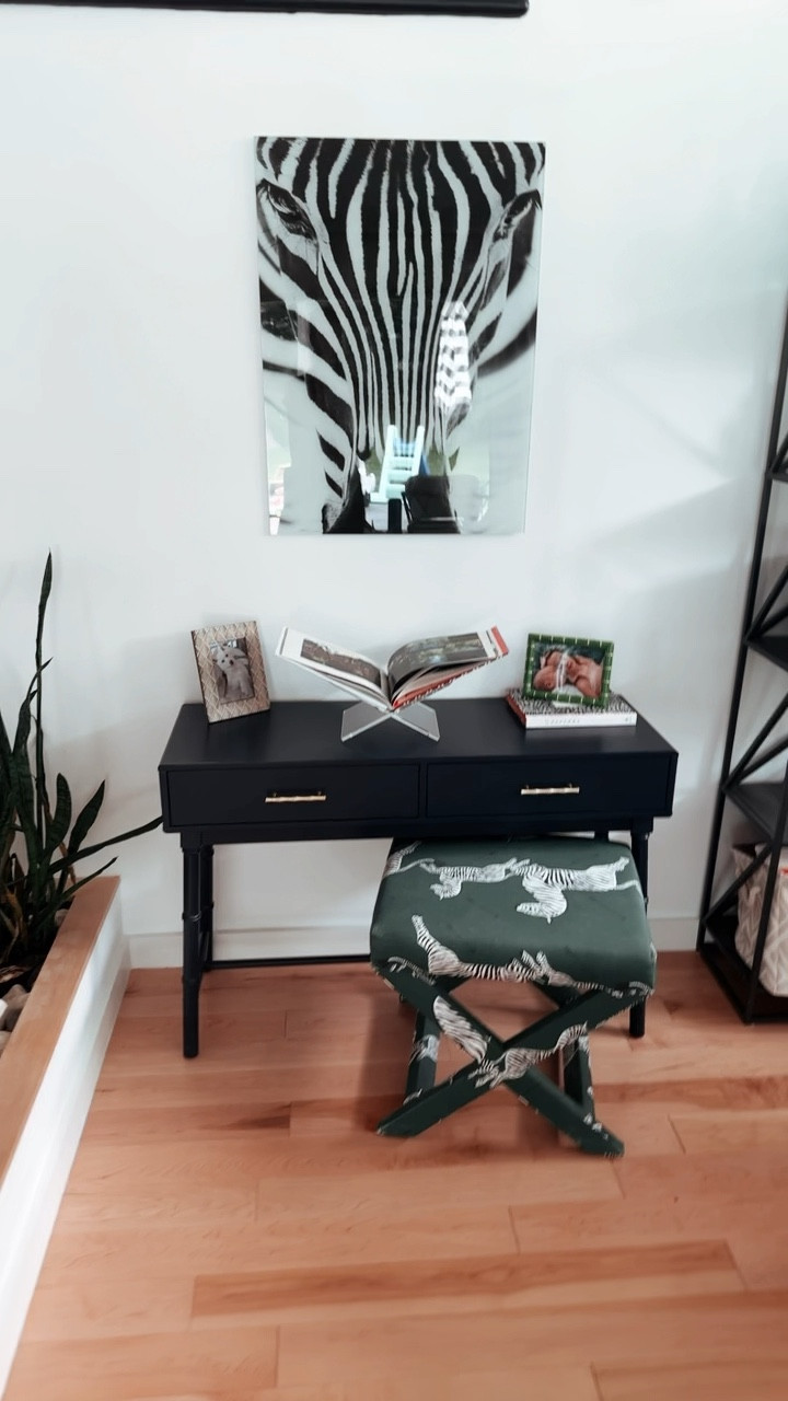 📚 Do you have a lot of family adventure albums, coffee book, or cook books

📖 than check out these awesome book stands to display your favorite books 

✨For more tips on how to style them follow along on @greatoakhaven on insta 

#LTKHome #LTKFindsUnder50 #LTKFamily