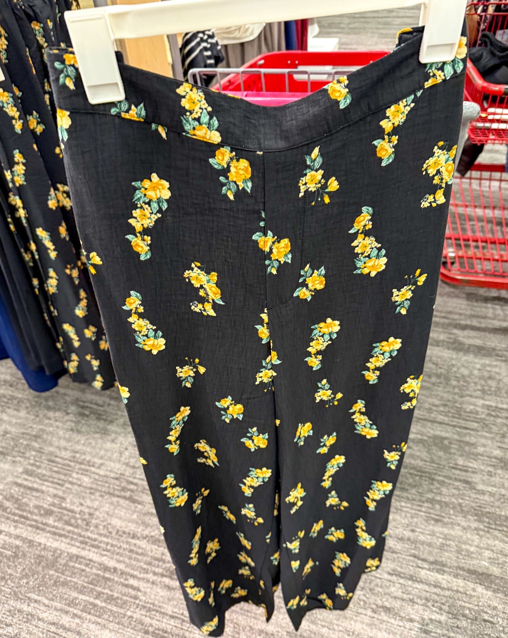 New Target pants 

#LTKootd #LTKgrwm #LTKMidsize