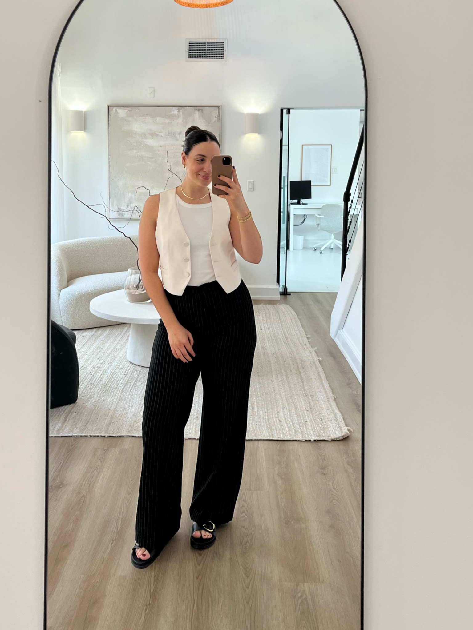 Amanda’s OOTD!! 🤍

#LTKFind #LTKfit