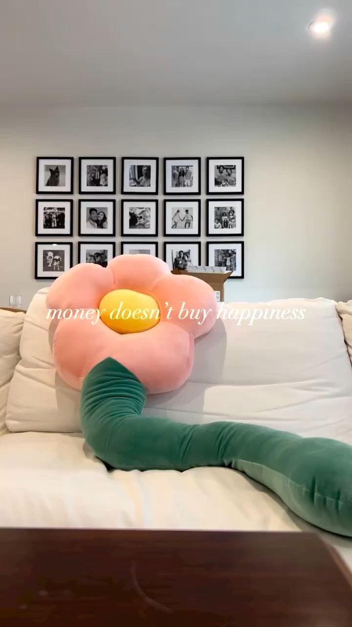 Flower body pillow