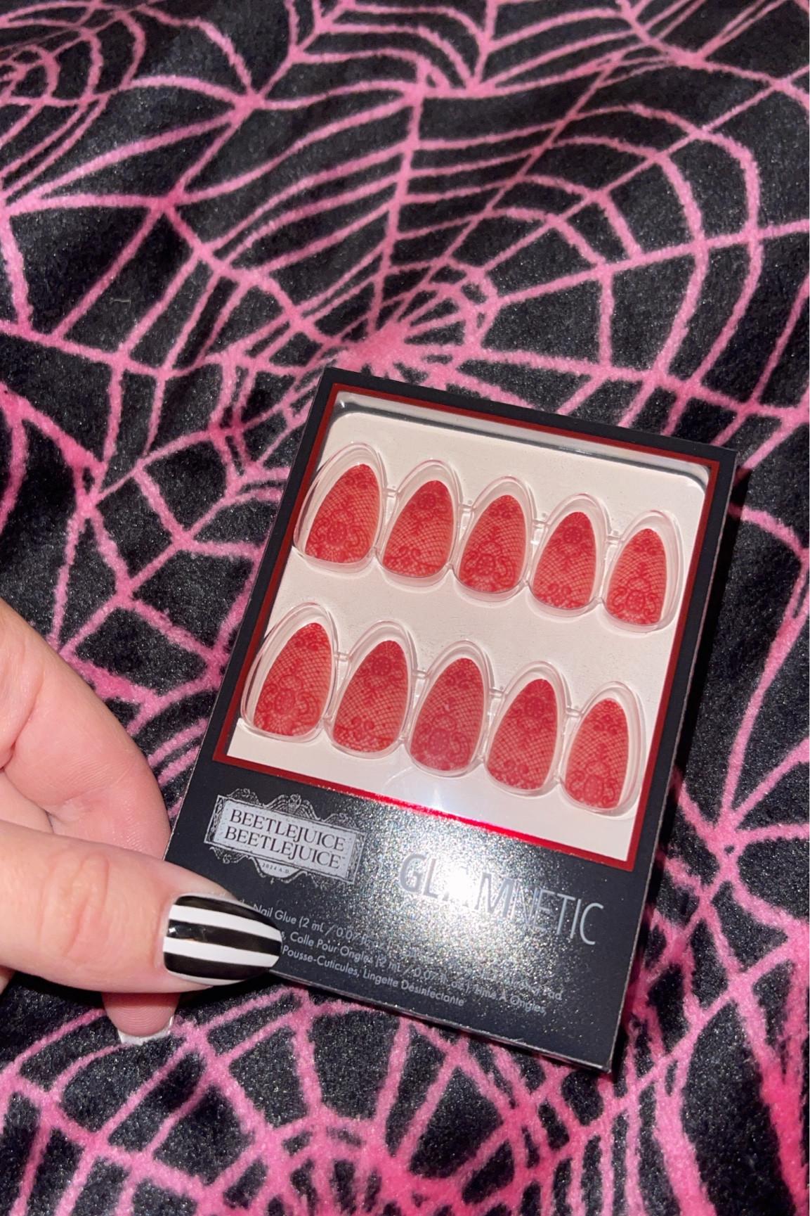 IN LOVE WITH THESE LYDIA NAILS! Probs using at Christmas or winter but sooooo pretty!

#LTKbeauty #LTKsalealert #LTKstyletip