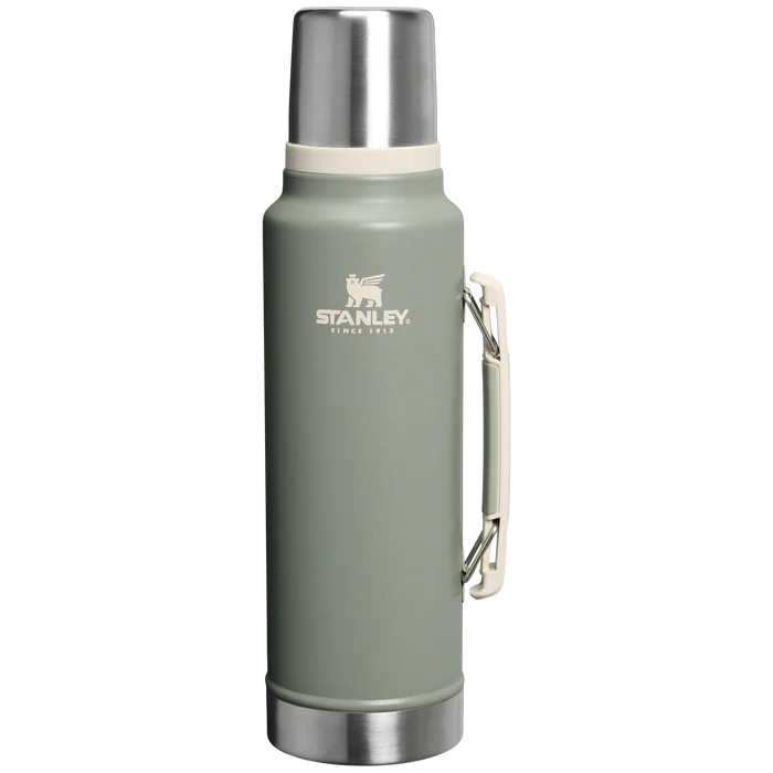 Classic Legendary Vacuum Insulated Bottle | 1.5 QT | Stanley | Stanley PMI US