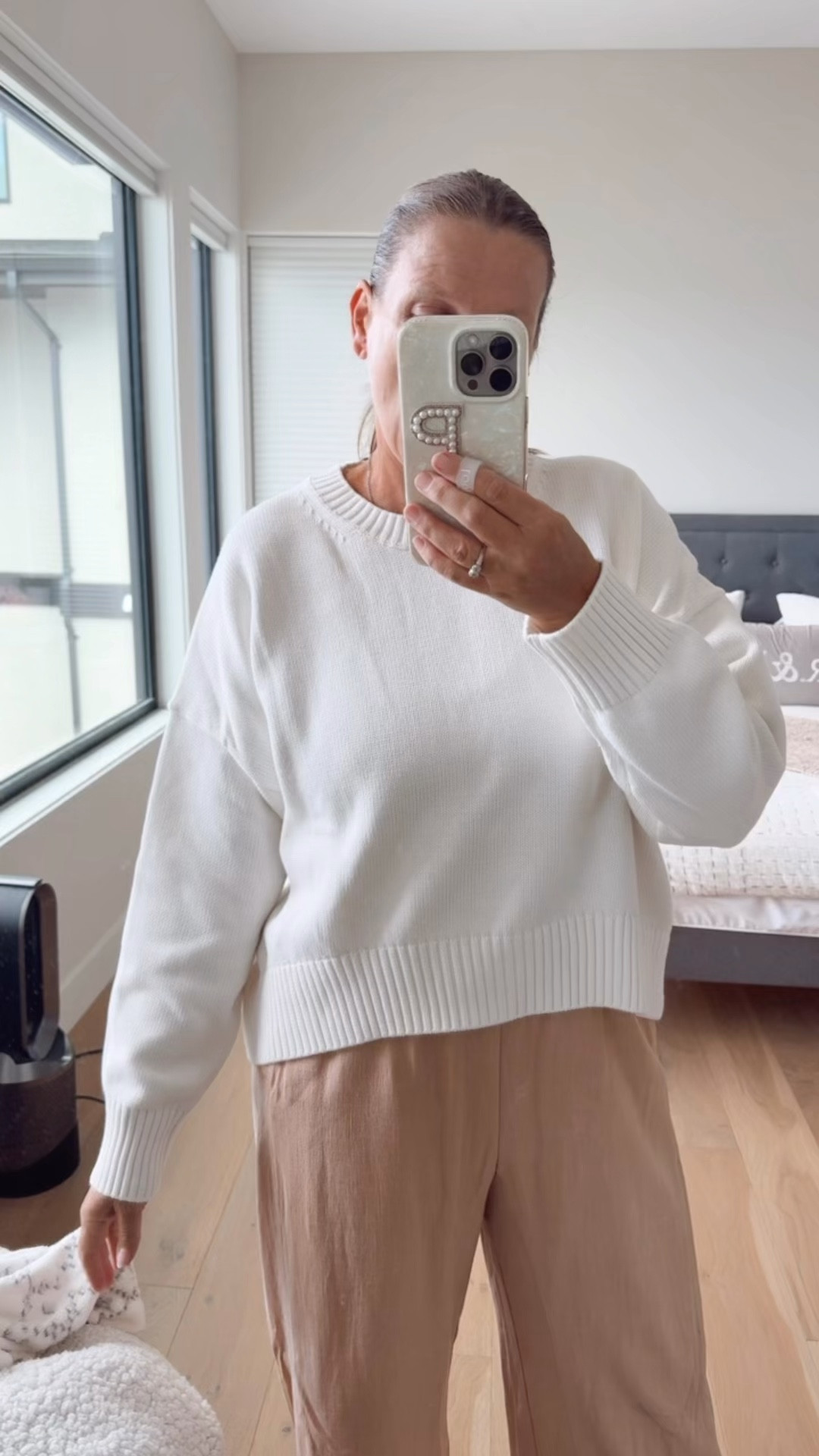 Spring casual chic 👌

Quince sweater, spring outfit, elevated casual look, style over 40, linen pants outfit, travel outfit 


#LTKTravel #LTKOver40 #LTKootd