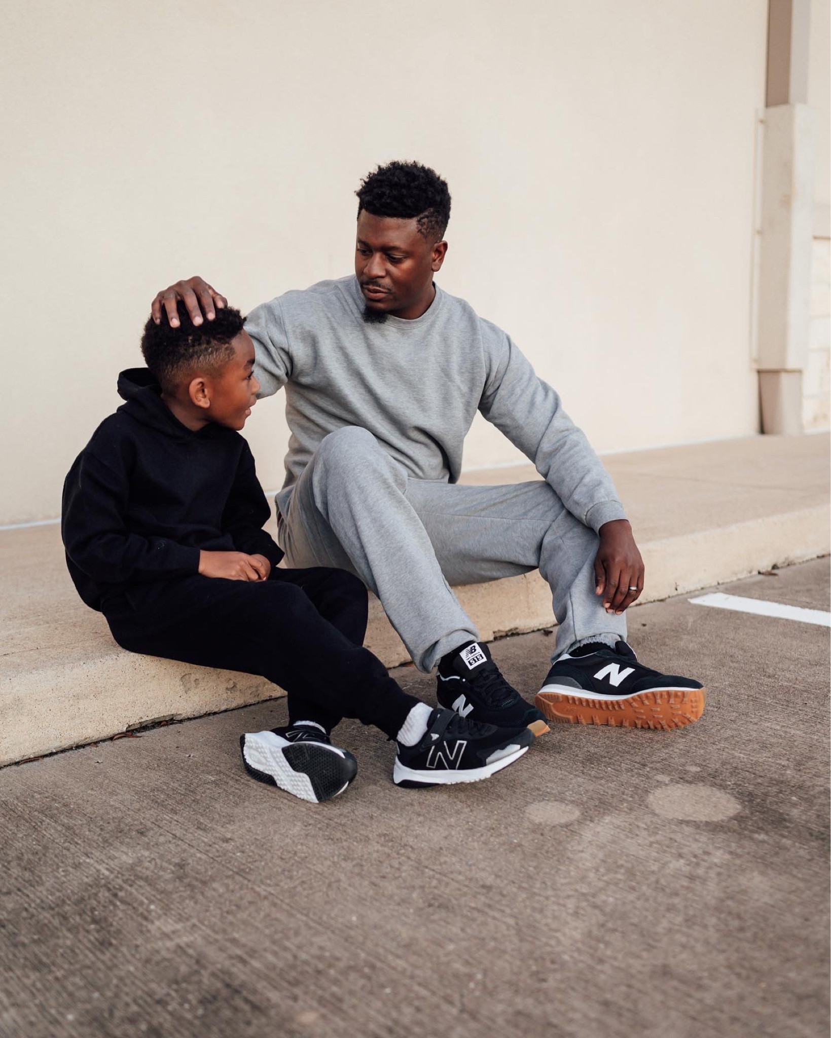 Matching grey pants and sweatshirt. Black New Balance Sneakers 

#LTKmens #LTKunder100 #LTKfit