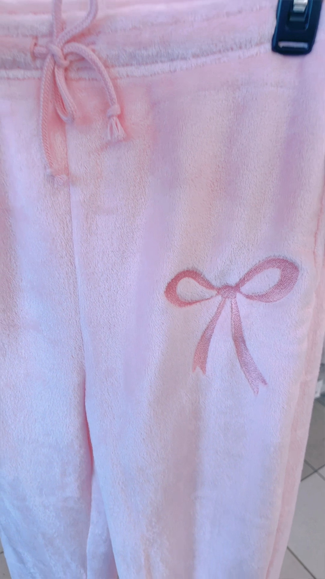 Pink bow fleece set 🎀

#LTKHoliday #LTKStyleTip