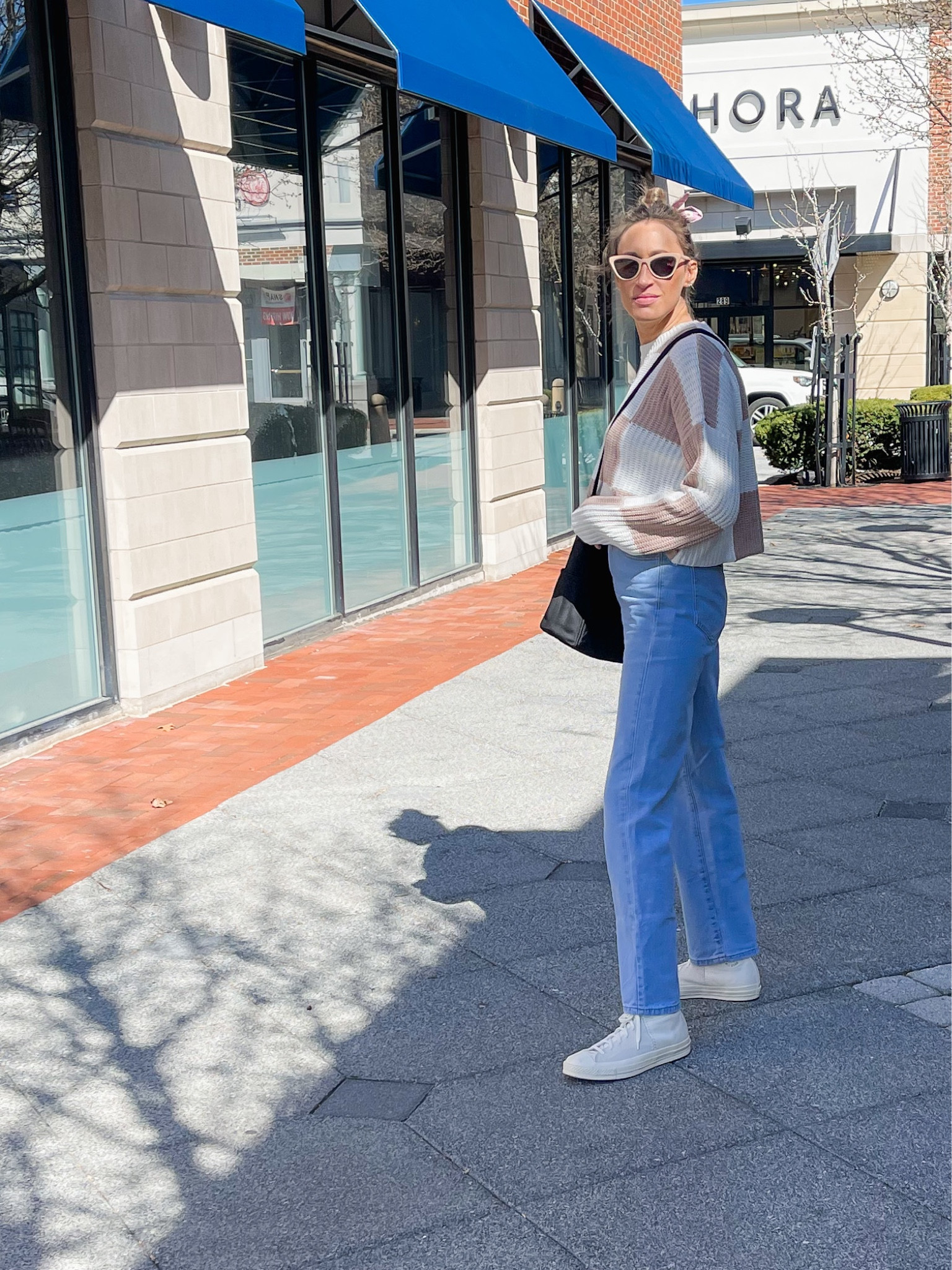 My cute checkered sweater is $7!! It’s very soft because it’s acrylic. Highly recommend. Also comes in light blue checkers for $14

Spring outfit 
Spring outfits 
Early spring outfits 
Jeans 
Shein 
Sunglasses 

#LTKFind #LTKunder50 #LTKSeasonal