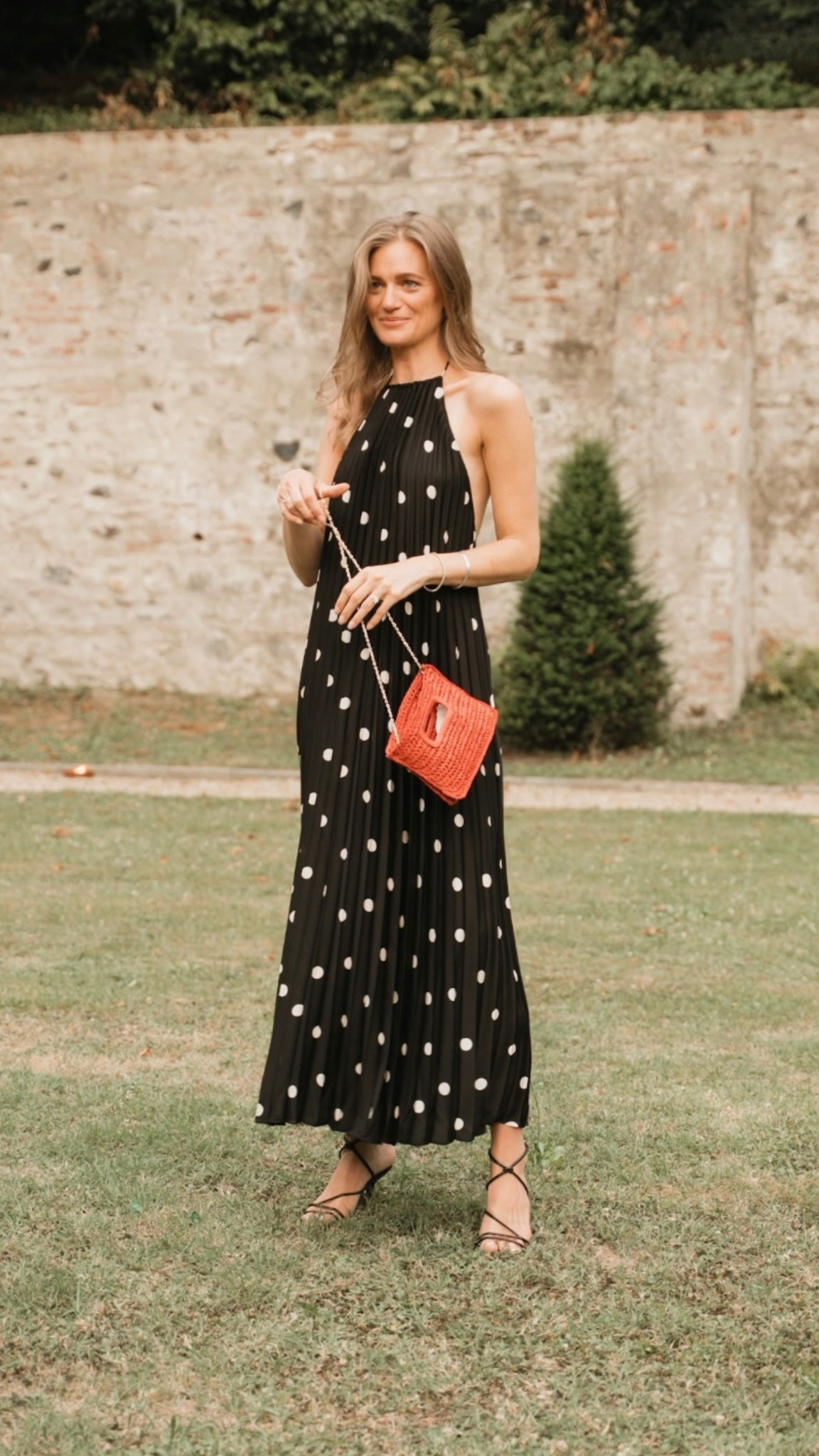 Gorgeous dress I wore a wedding outfit for the summer 