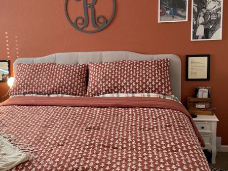 Terracotta plaid bed sheets!
Target home find!
Flannel sheets


#LTKhome #LTKFind #LTKSeasonal