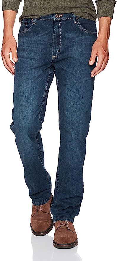 Wrangler Authentics Men's Classic 5-Pocket Regular Fit Flex Jean | Amazon (US)