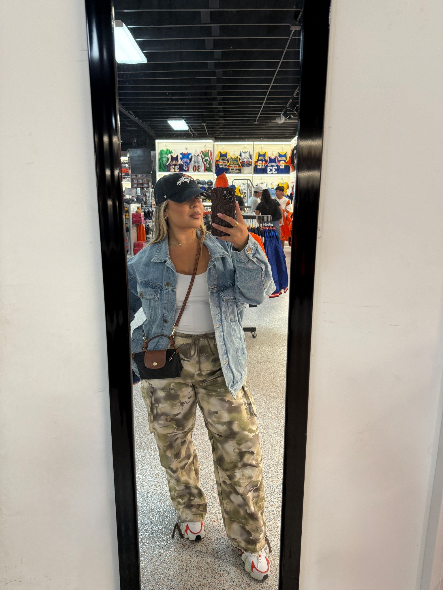 Breakfast and some touring fit🧡 

Size down on the cargos - I’m a 10 wearing a size S.

#LTKMidsize #LTKStyleTip