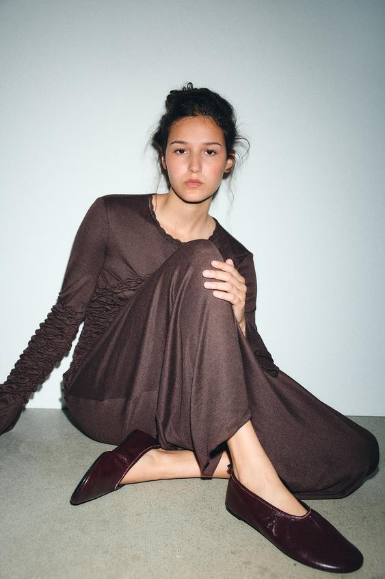 SOFT LEATHER BALLET FLATS | Zara UK