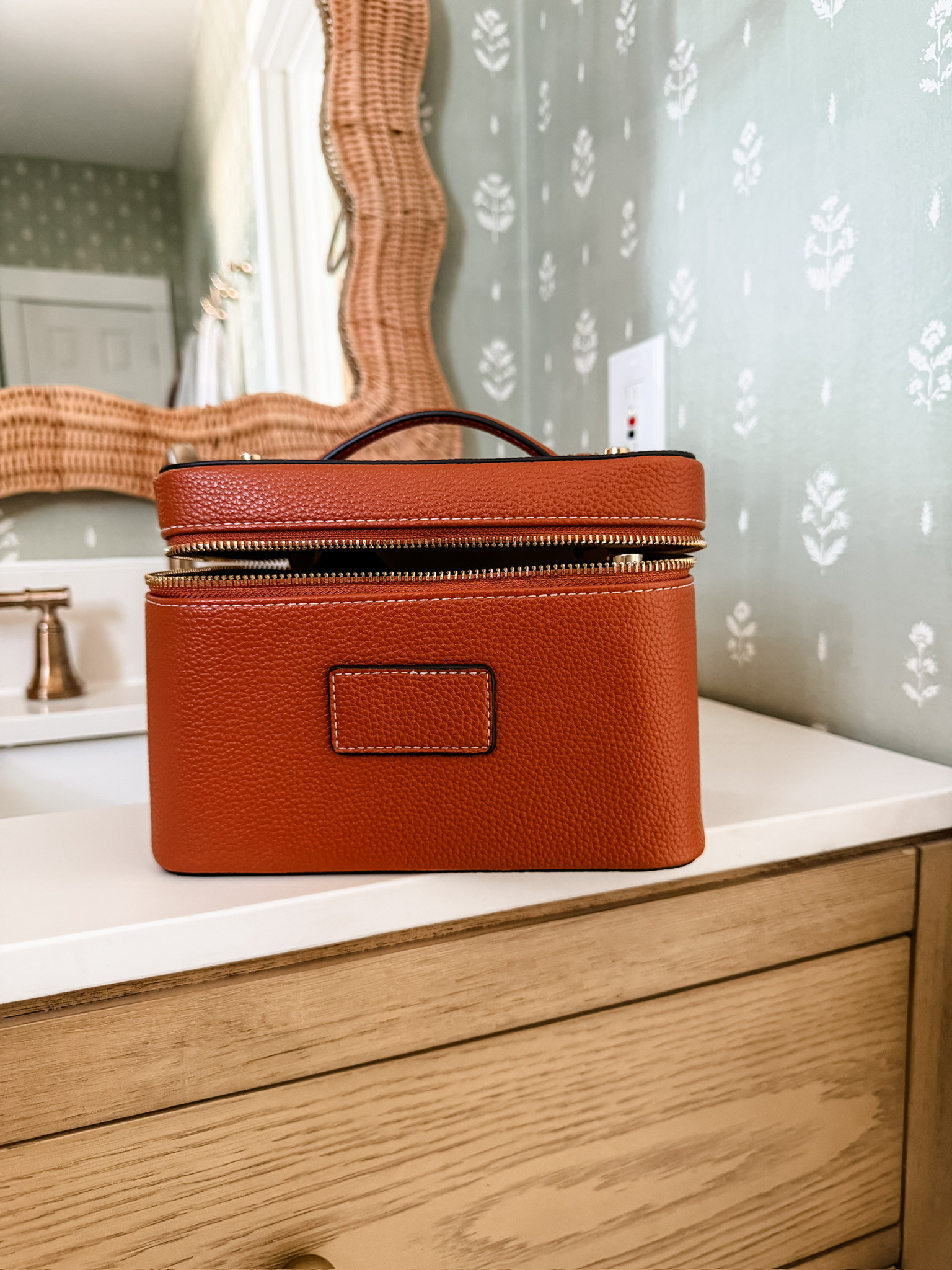 This is such a great toiletry bag I got from Amazon! It's a great size and has a good structure!

Loverly Grey, toiletry bag, travel case, make up bag, beauty 

 #LTKBeauty #LTKTravel