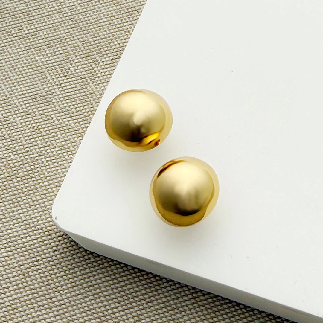 Callista Dome Earrings | Sarah Cornwell Jewelry