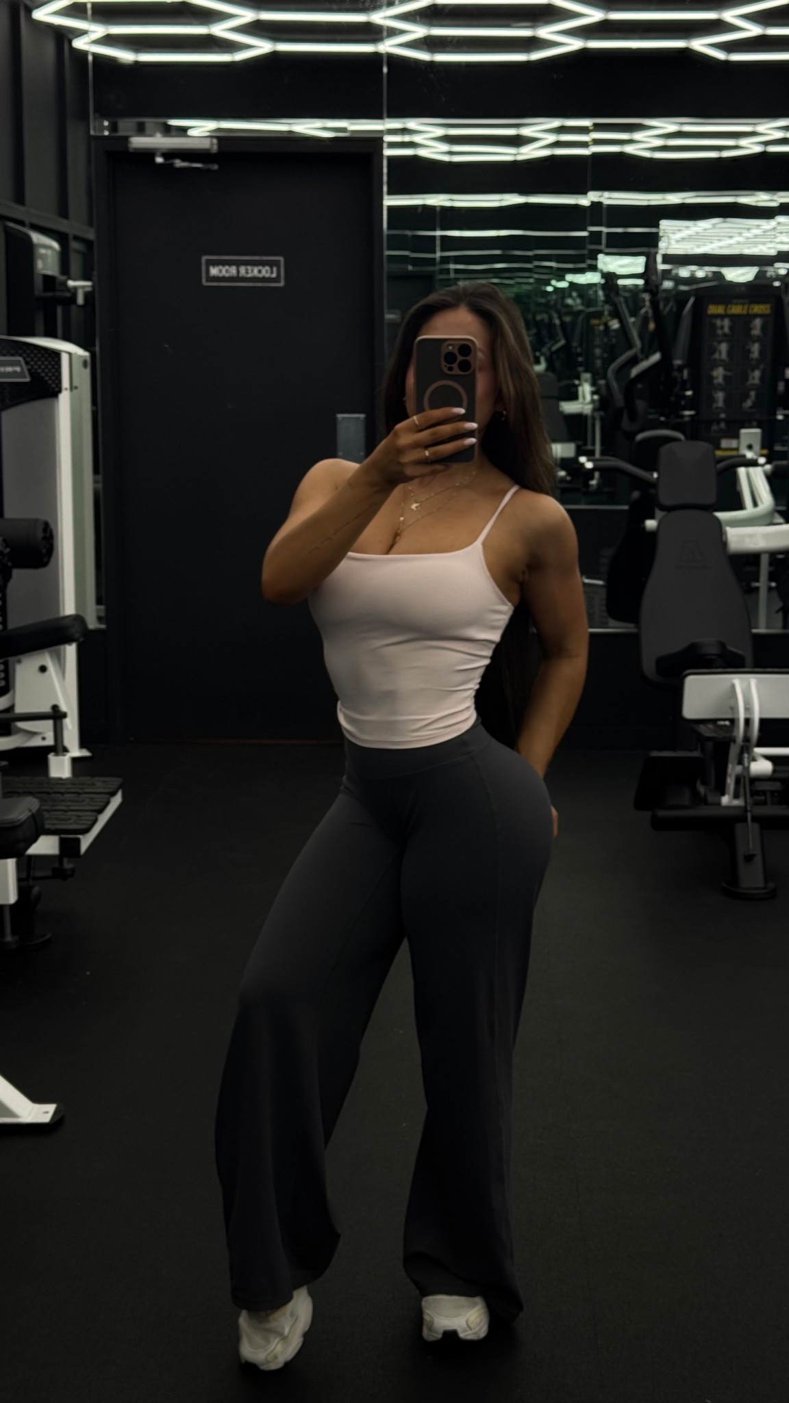 post leg day 🤎🤭

#LTKActive #LTKfitnessgoals #LTKootd