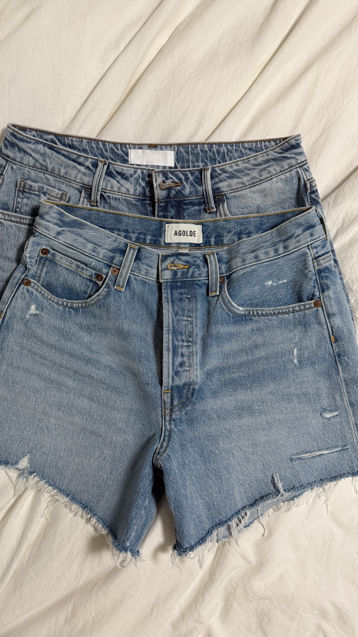 let’s talk denim shorts— here are two styles slightly similar in length/style + wash but different price points! in the agolde shorts i wear a size 27 and the vervet i wear a size M.  i’m usually a size 27/M across the board in denim shorts. for the vici style code LEANN35 saves 35% off! summer, denim style, revolve, agolde @Revolve @VICI