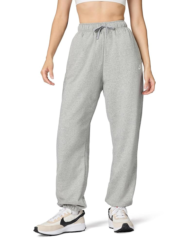 Amazon.com: Nike Women's Sportswear Club, Dark Grey Heather/White : Clothing, Shoes & Jewelry | Amazon (US)