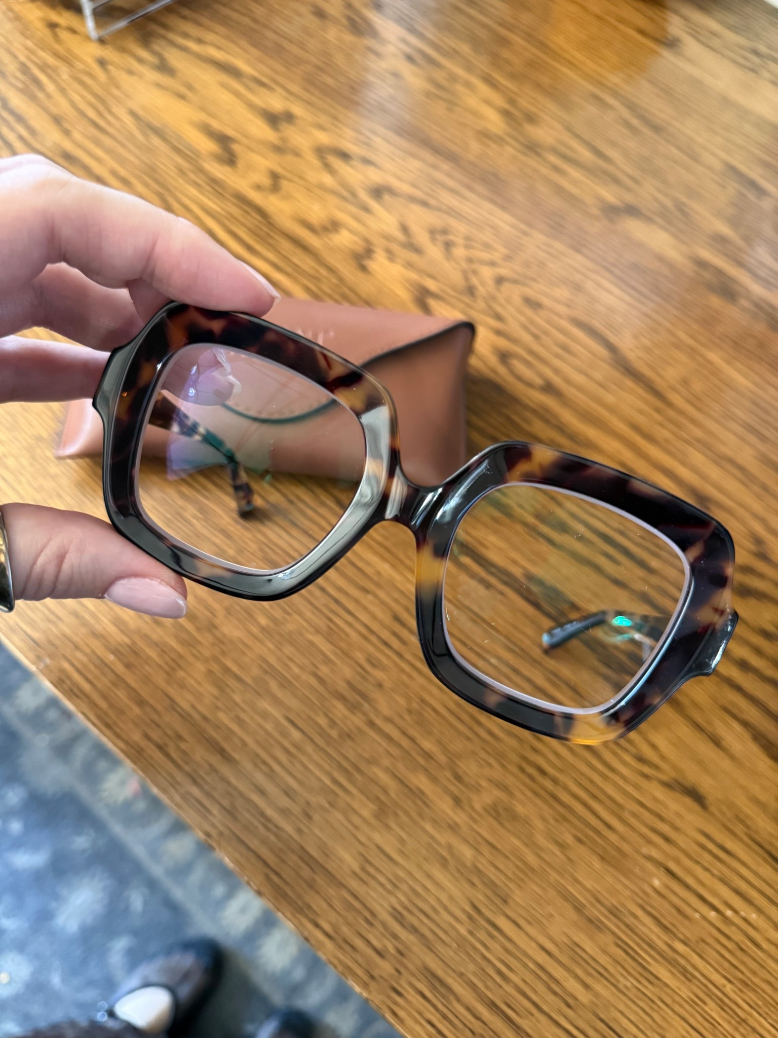 The cutest oversized frames!! & only $36! I adore all of the frames I’ve gotten from Zenni

#LTKFindsUnder50