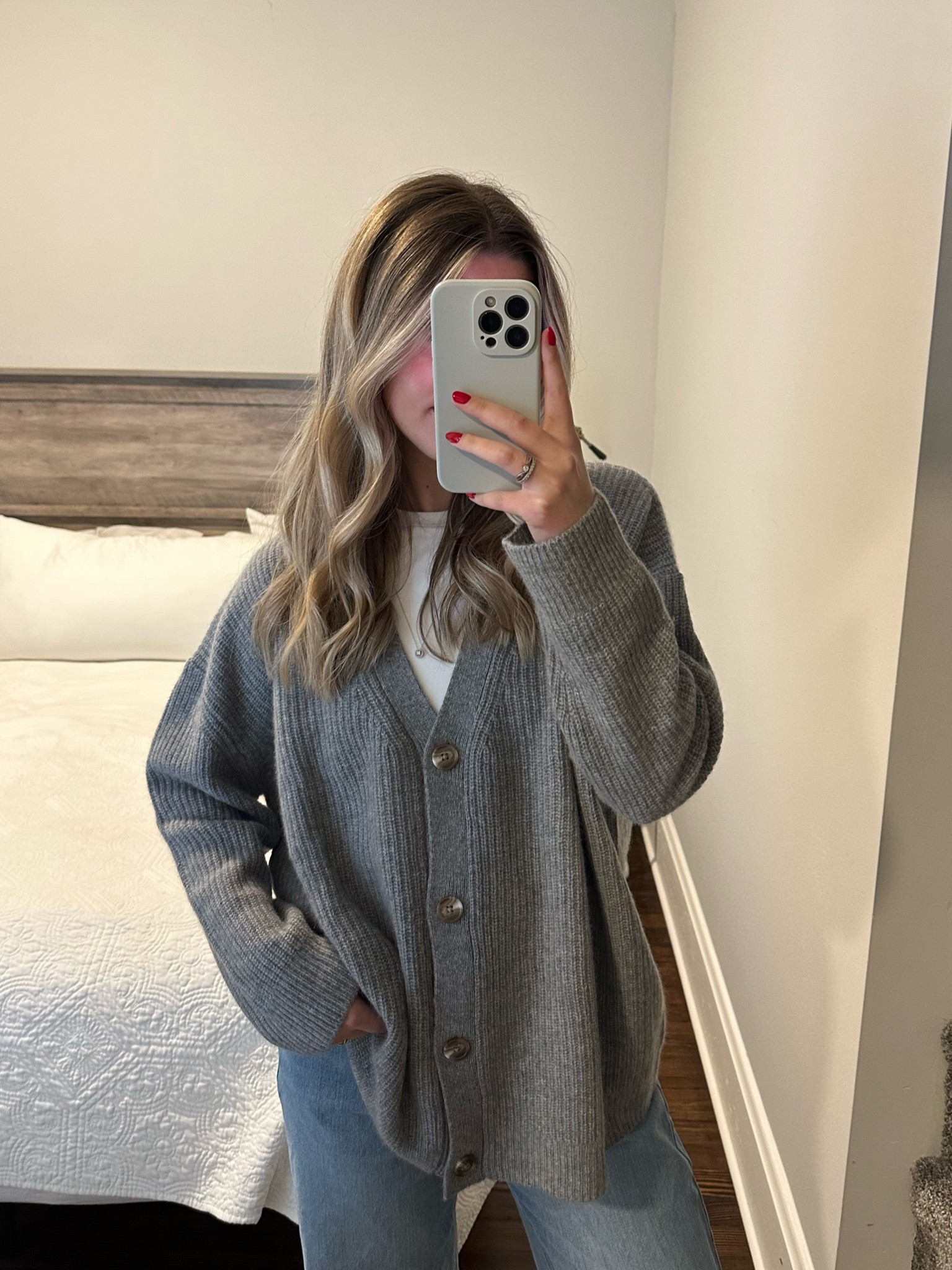 Perfect work sweater! Use code INFG-LIVINGLUCKI10 to save. 

#LTKStyleTip