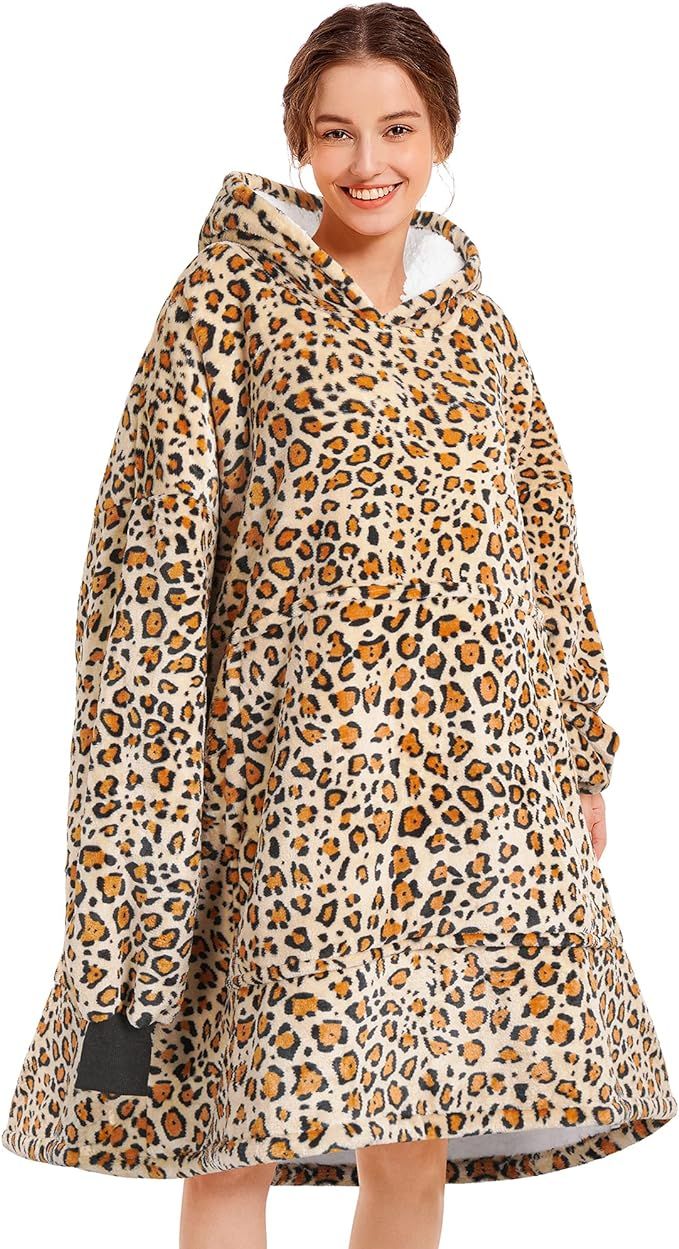 Naretce Blanket Hoodie Women & Men,Premium Sherpa Fleece Oversized Hoodie Blanket with Giant Pock... | Amazon (US)