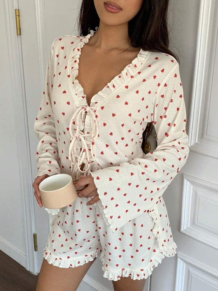 DAZY 2pcs/Set Women Heart Pattern Ruffle Trim Tied Crop Top & Shorts Pajama Set, Fall Winter Clothes | SHEIN