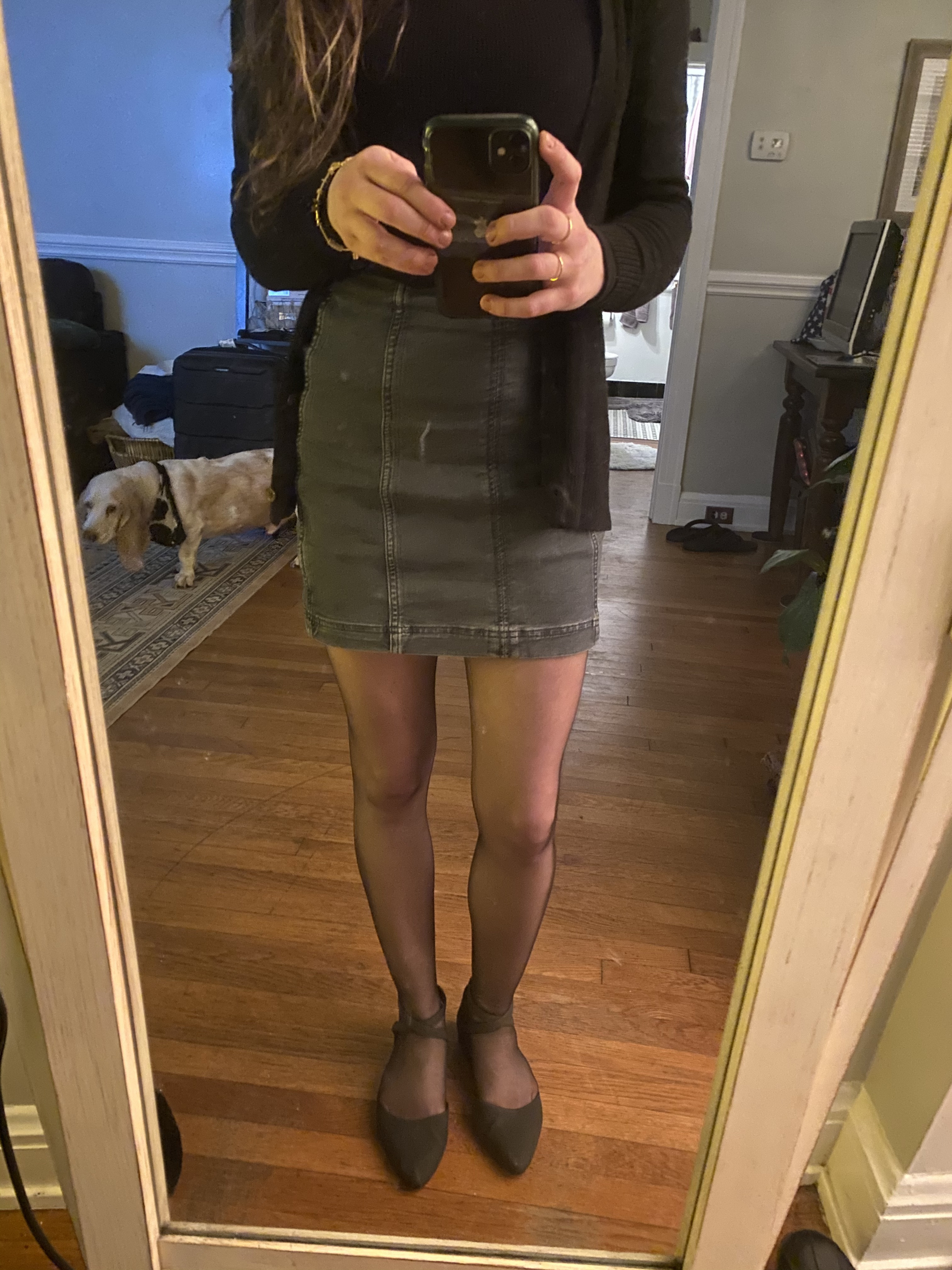 Hanes Women's Control Top Sheer Toe Silk Reflections Panty Hose | Amazon (US)