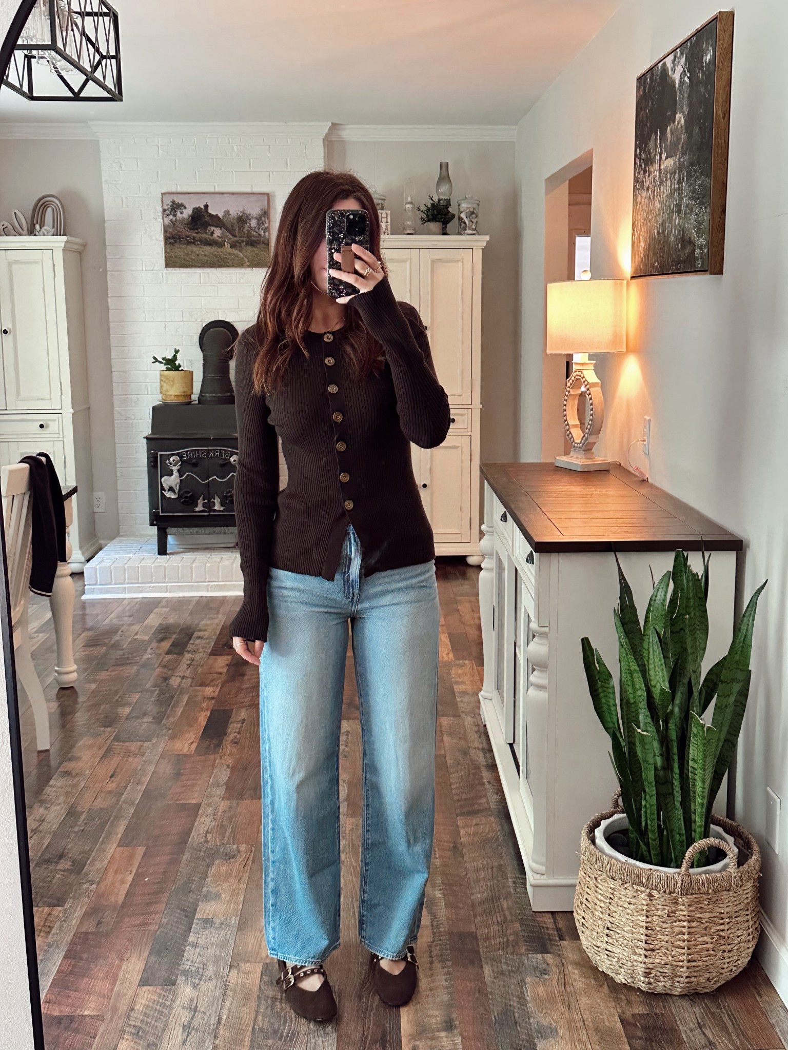 Absolutely love this brown top and it’s currently 30% off 

#LTKSeasonal #LTKStyleTip #LTKFallSale