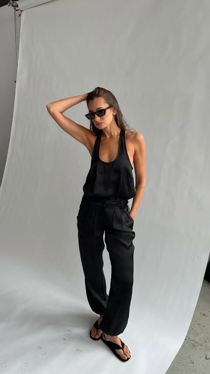 balloon trouser track pants, deep u silky tank, sporty side stripes 🖤 dream cool girl set is out now

#LTKootd #LTKSeasonal