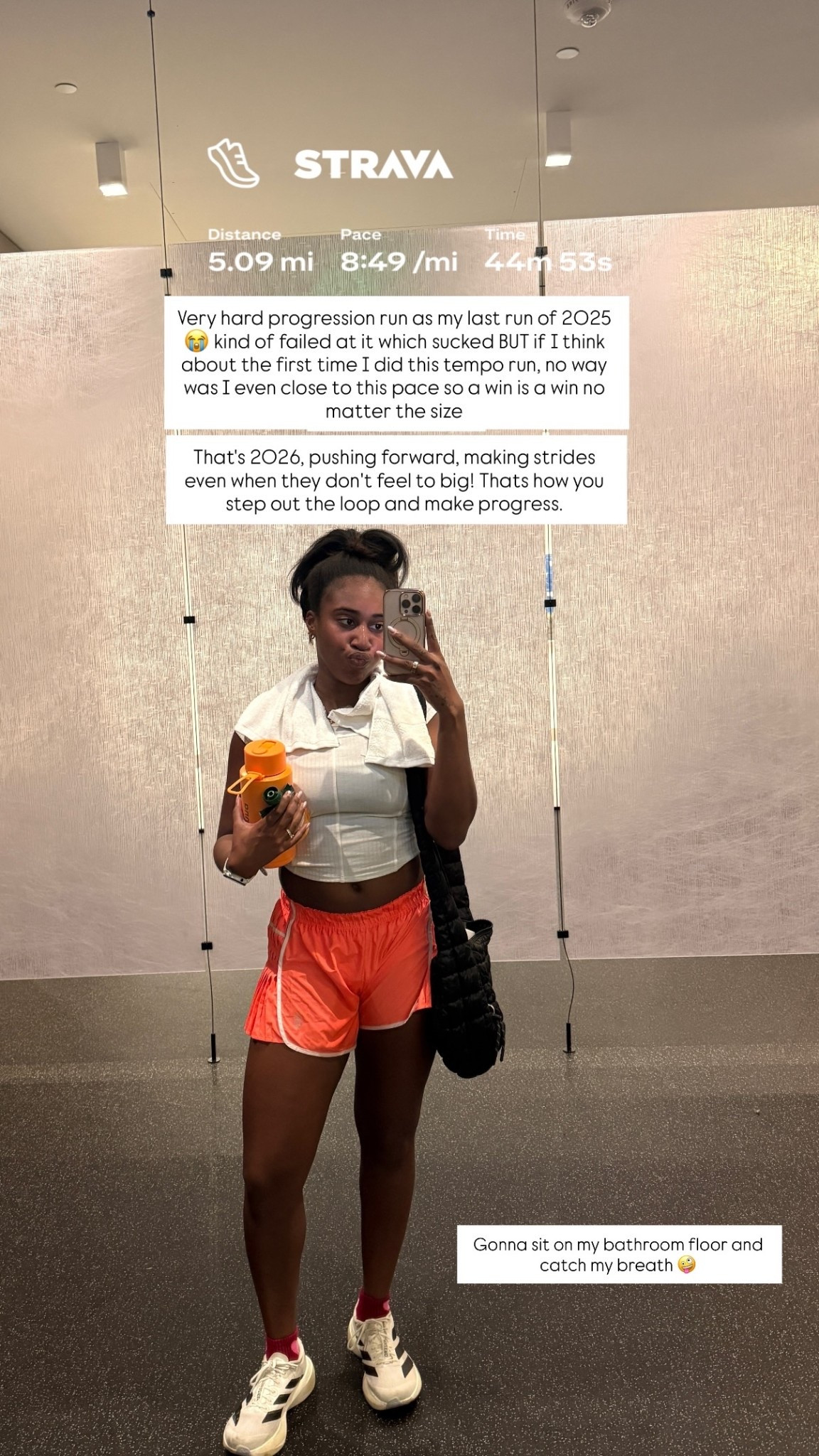 Very hard progression run as my last run of 2025😭 kind of failed at it which sucked BUT if I think about the first time I did this tempo run, no way was I even close to this pace so a win is a win no matter the size 

That's 2026, pushing forward, making strides even when they don't feel to big! Thats how you step out the loop and make progress.  Gonna sit on my bathroom floor and catch my breath 🤪