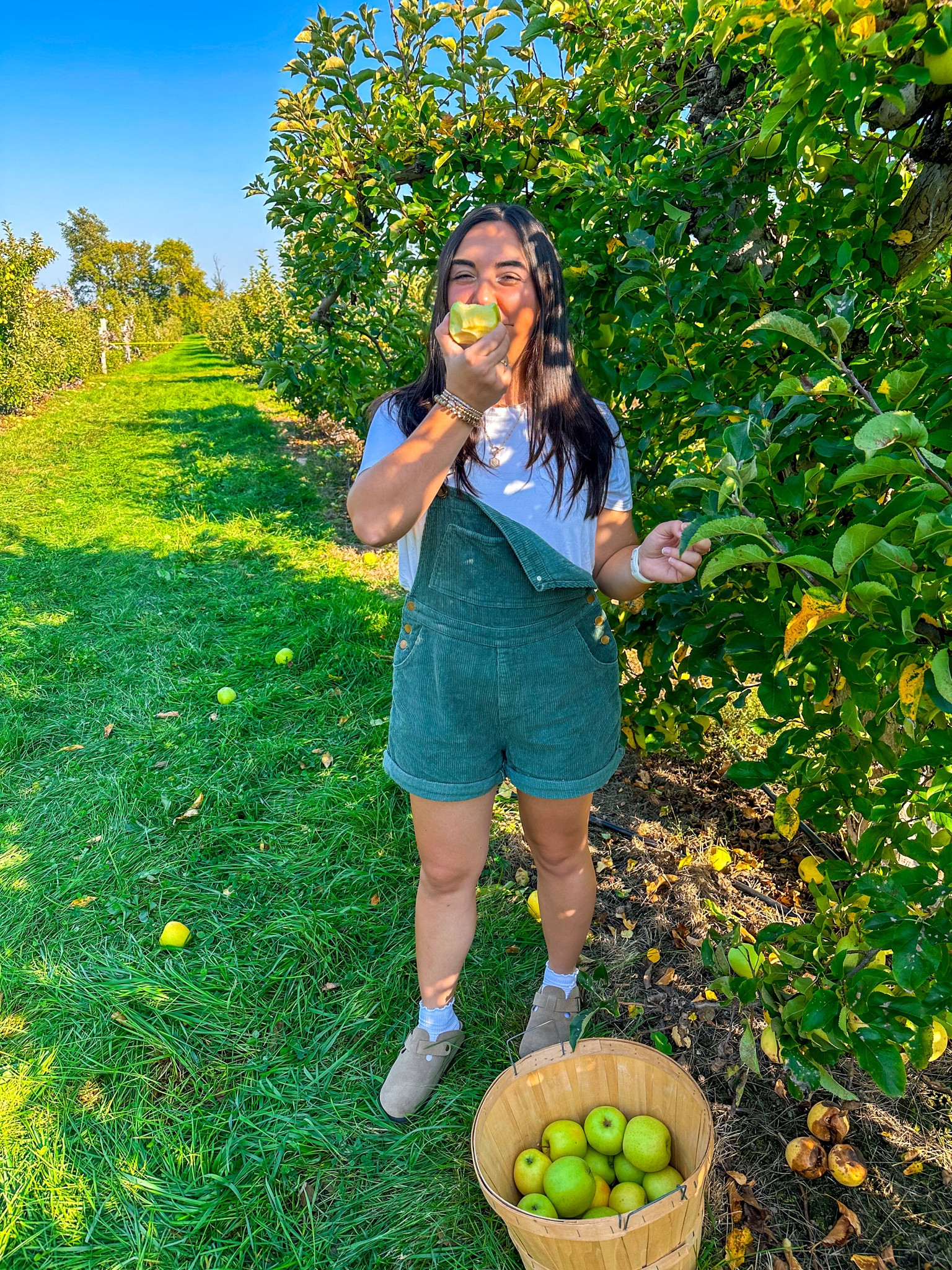 apple picking outfit 🍏✨🍎🥰

#LTKstyletip #LTKfindsunder100 #LTKSeasonal