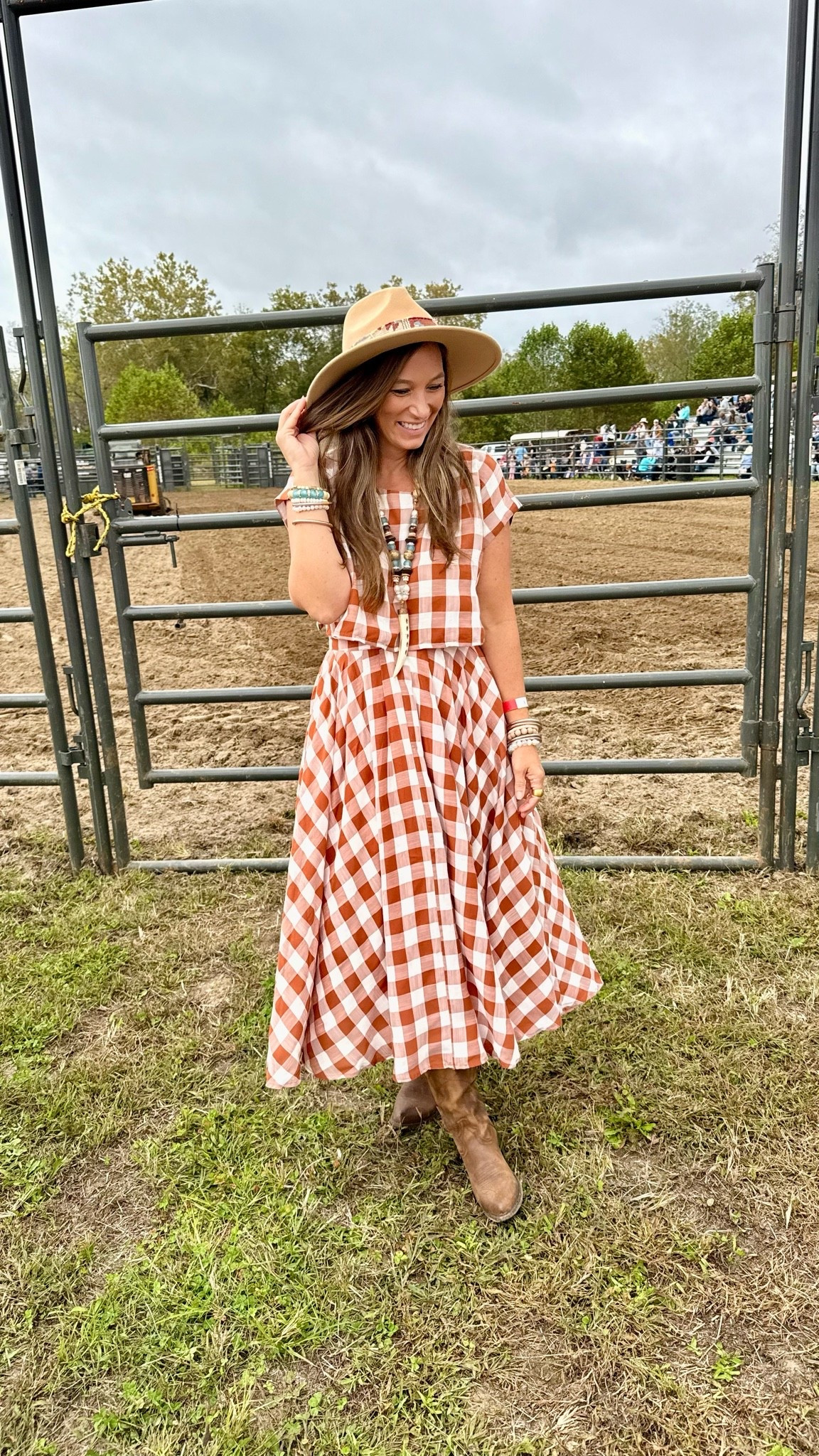 It’s fall yall!!! Well not yet but soon! Which means concert concert outfits / rodeo outfit / country girl style

#LTKootd #LTKSeasonal #LTKOver40