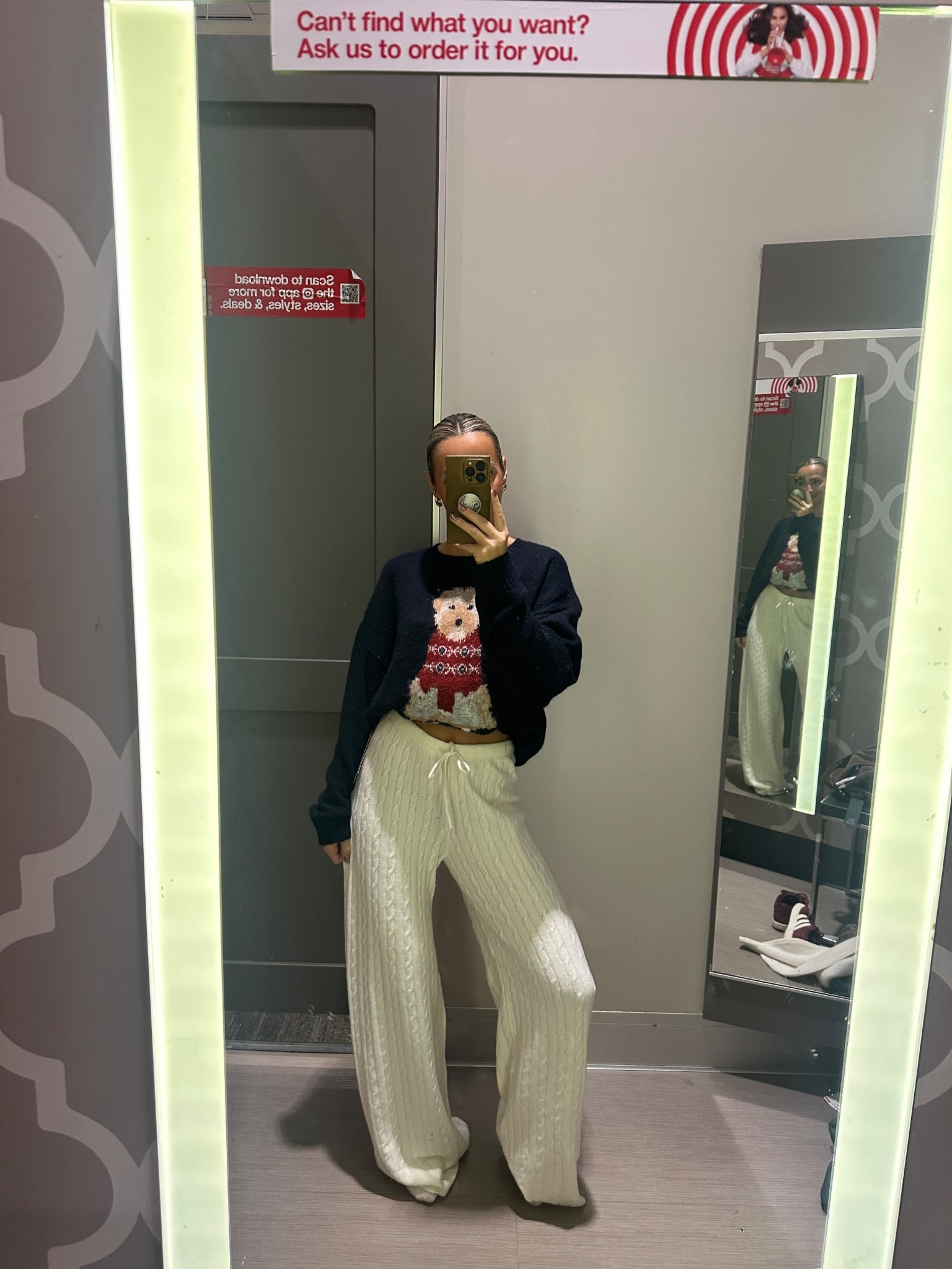 A comfy cozy Valentine’s Day fit 🧸☁️🍓

#LTKootd #LTKselfcare #LTKSeasonal