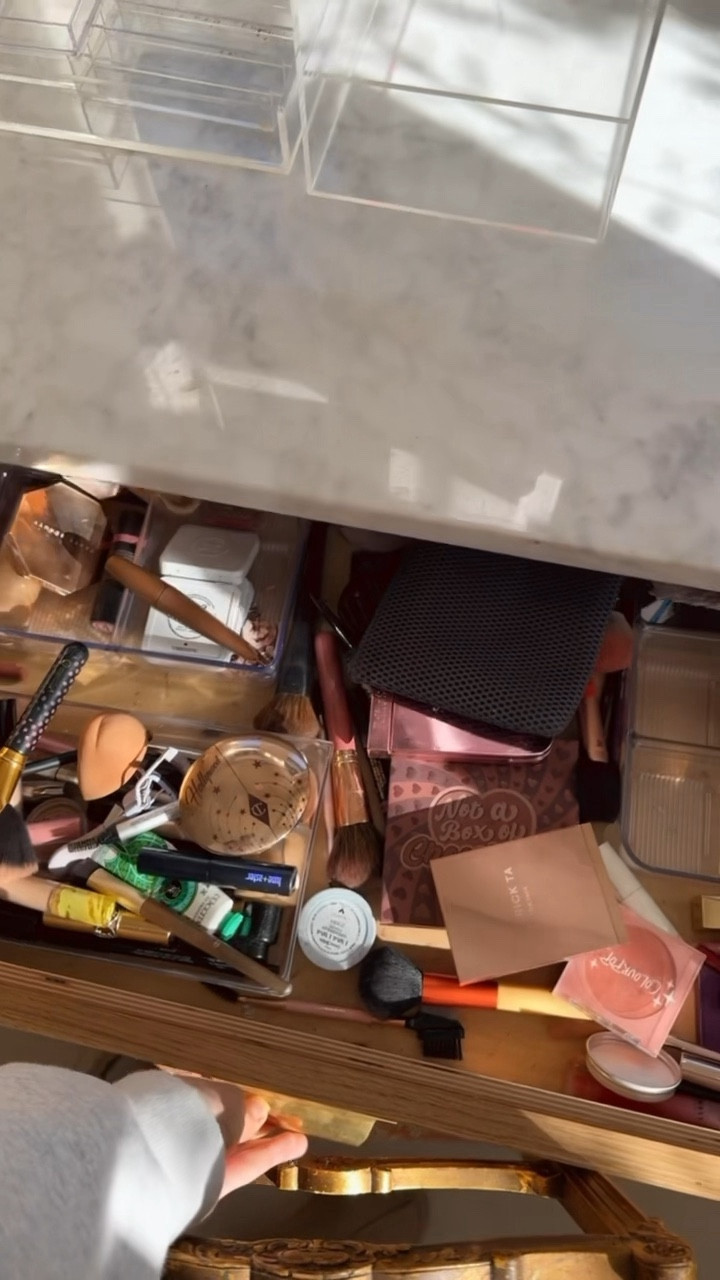New Year for me means purging and organizing my makeup drawer!

#beforeandafter #organize #revamp #clean 

#LTKstyletip #LTKVideo #LTKhome