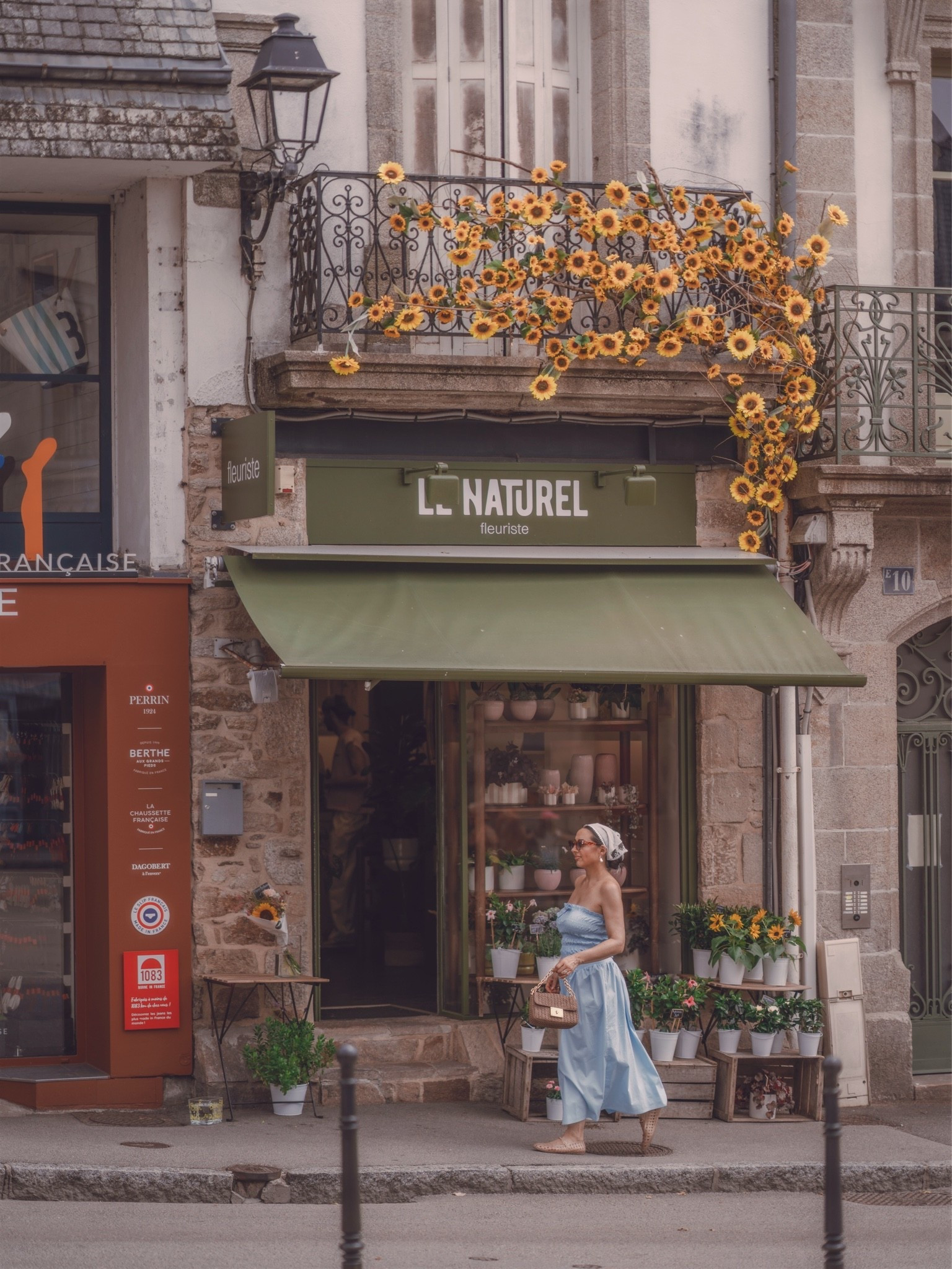French girl summer outfit inspo

#LTKSeasonal #LTKTravel #LTKOver40