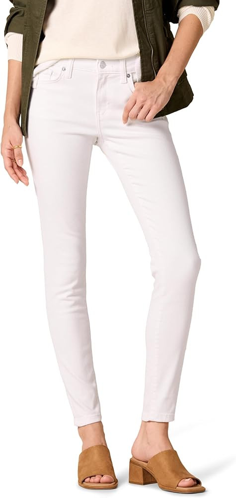 Amazon Essentials Women's Mid-Rise Stretchy Skinny Jeans | Amazon (US)