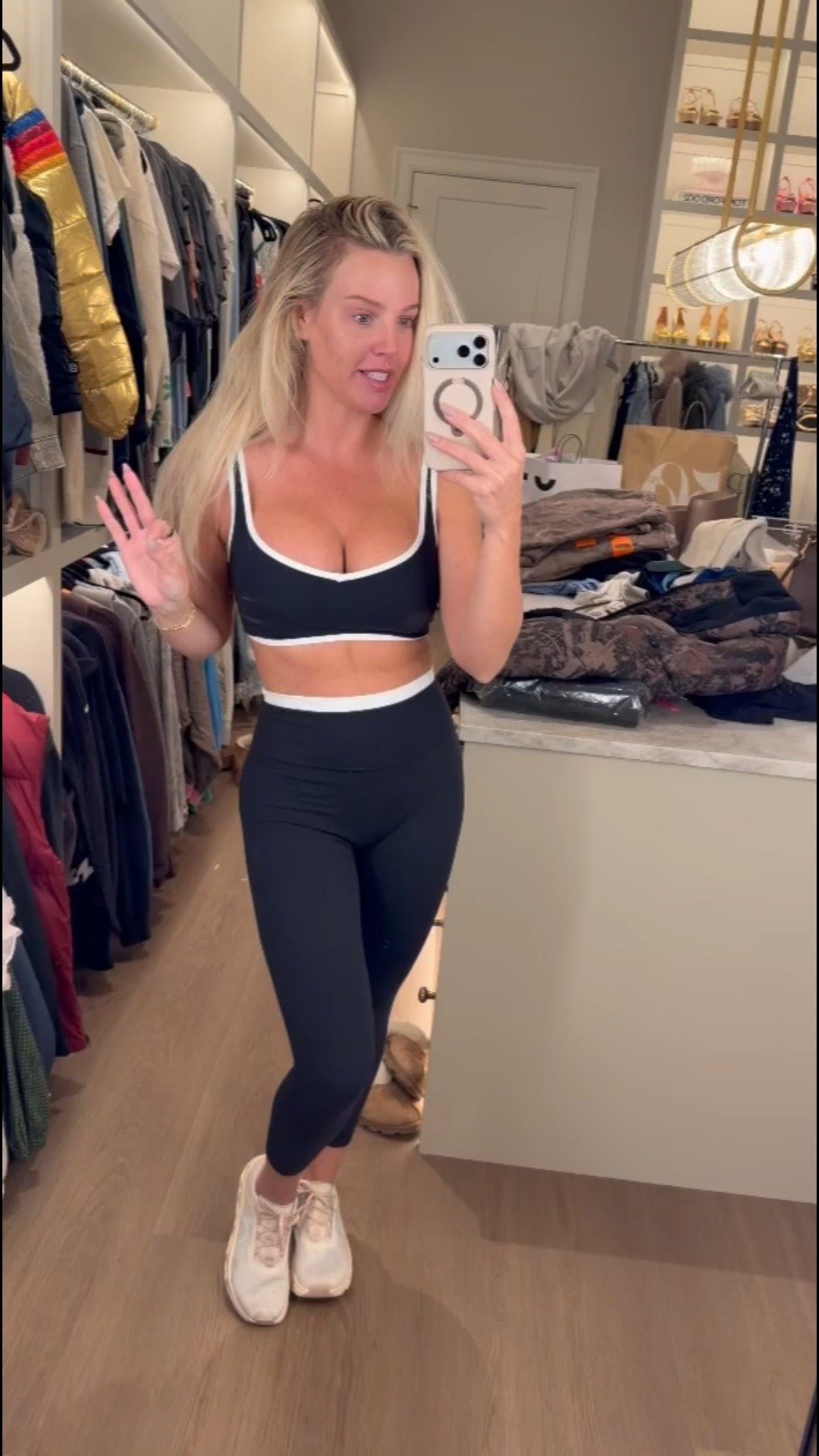 #AbercrombiePartner YPB favs

@abercrombie

#LTKSaleAlert #LTKActive #LTKGiftGuide