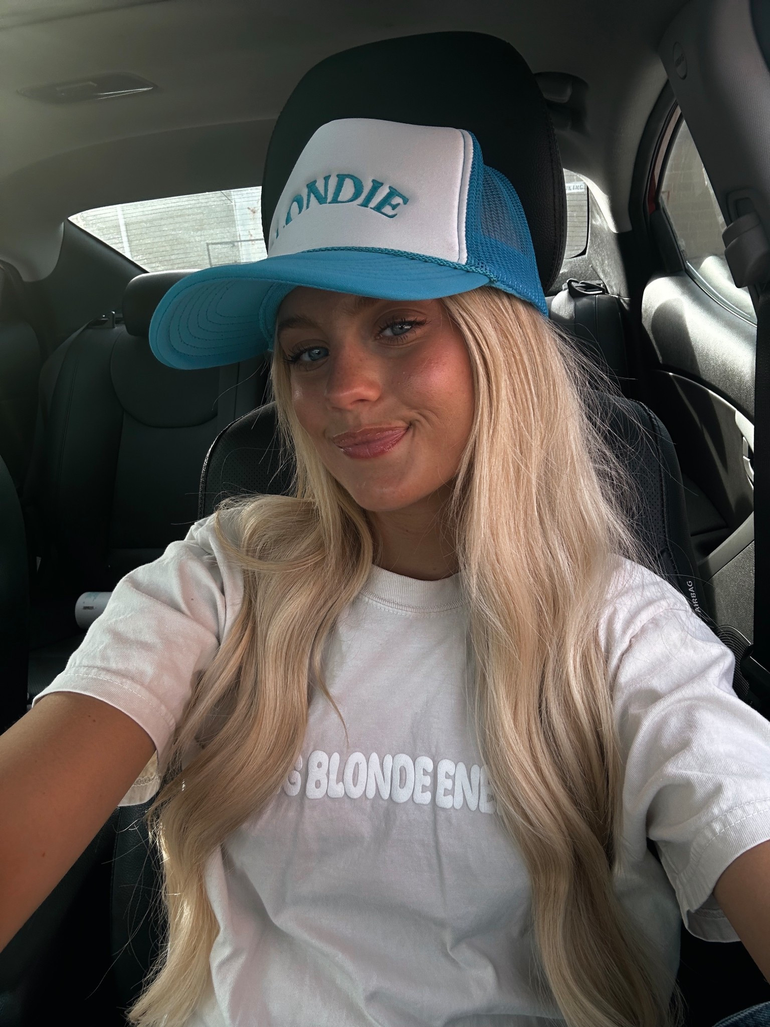 Hat: @kaetheblonde merch

Tshirt: @theblondechronicles merch

#LTKBeauty #LTKStyleTip