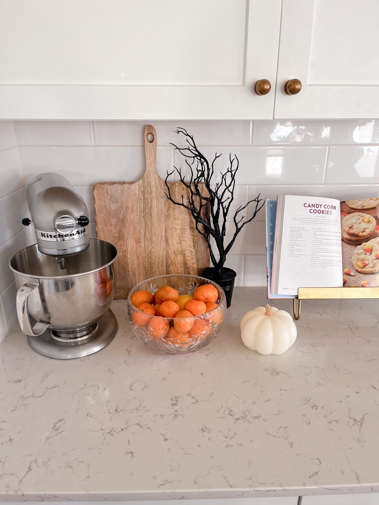 A simple Halloween styling tip I love: add warm wood tones to balance out spooky black, white and orange tones. 🍂
Shop my wood board and Halloween kitchen accents here 👇

#LTKHalloween #LTKSeasonal #LTKHome