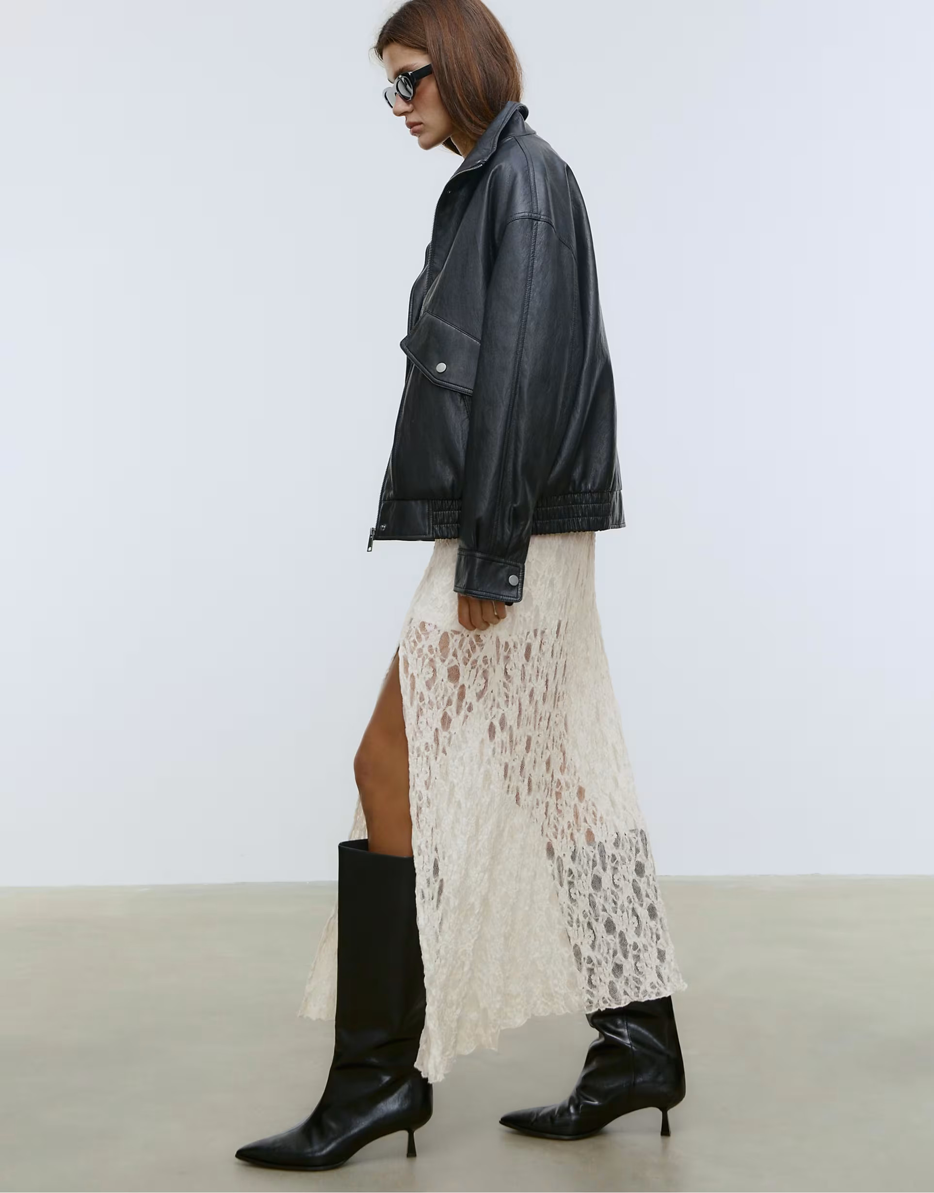 Stradivarius midi lace skirt with pleats in vanilla | ASOS | ASOS (Global)