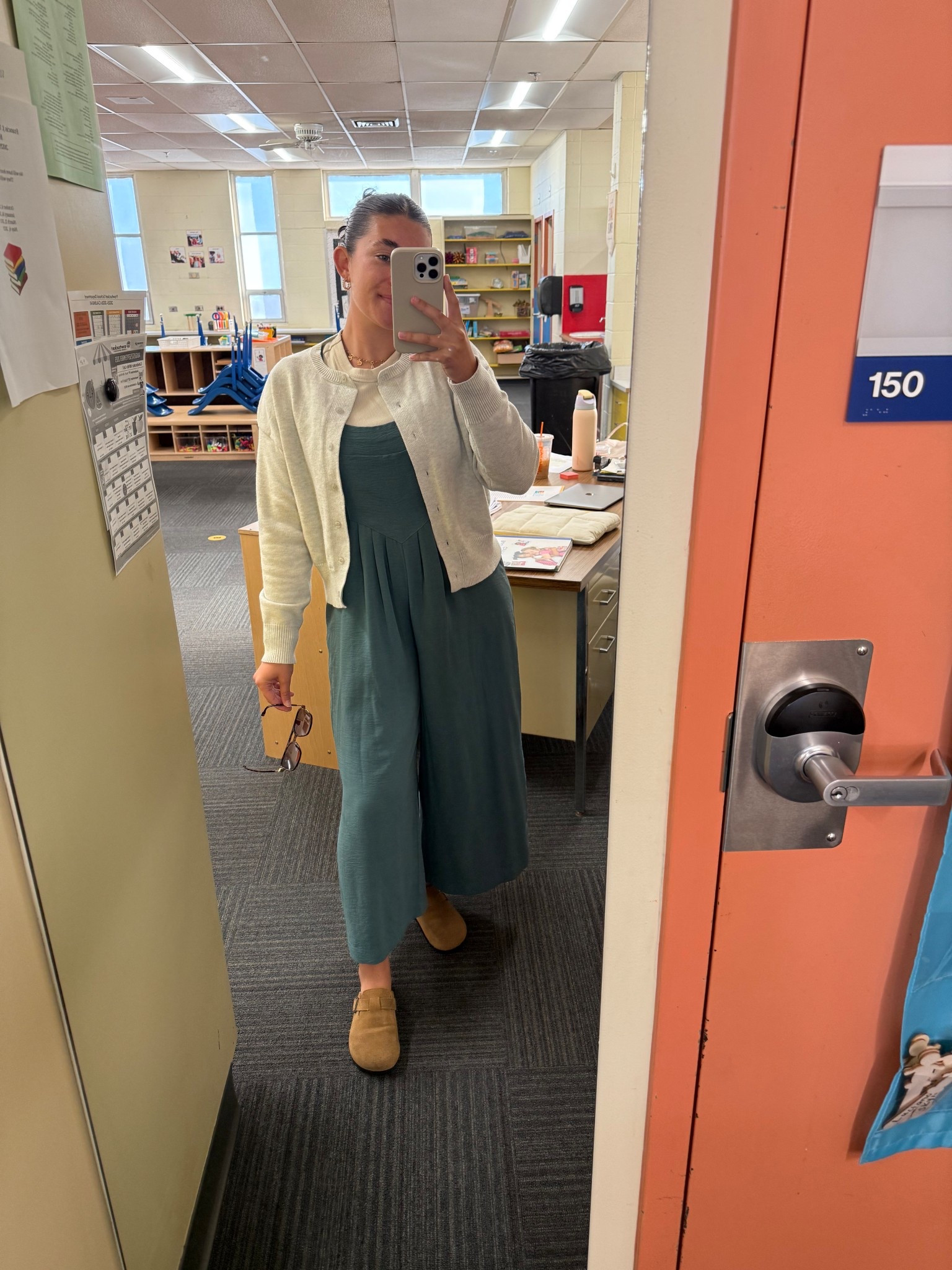 Fridays comfy vibe! 

#LTKStyleTip #LTKSaleAlert #LTKFindsUnder50