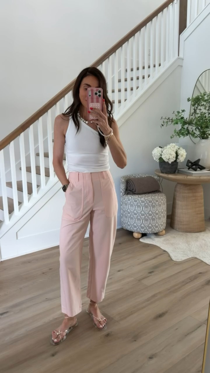 ATHLETA SALE, I'm wearing size 0 in pants.

#LTKSaleAlert #LTKootd